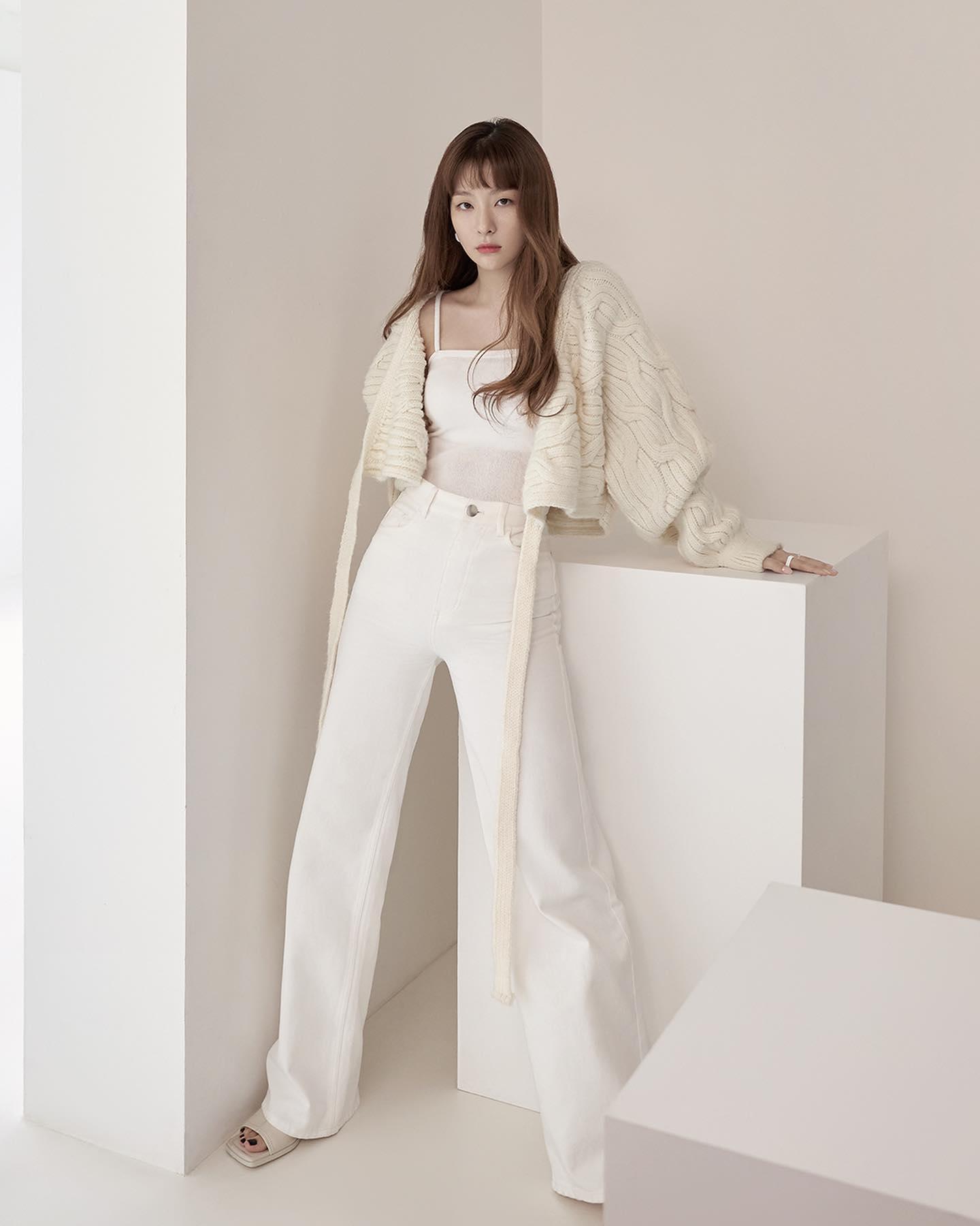 슬기 x 어뮤즈🤍맑은피부 @예뻐​ 이미지8