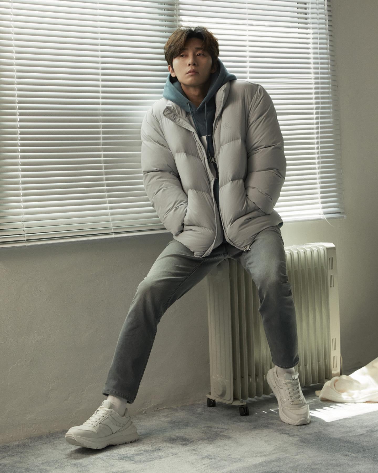 남친 겨울룩을🤍🖤@공유합니다
캘빈클라인 진 x 박서준😎❤️훈훈하고 따스한 조합 #광고 이미지9