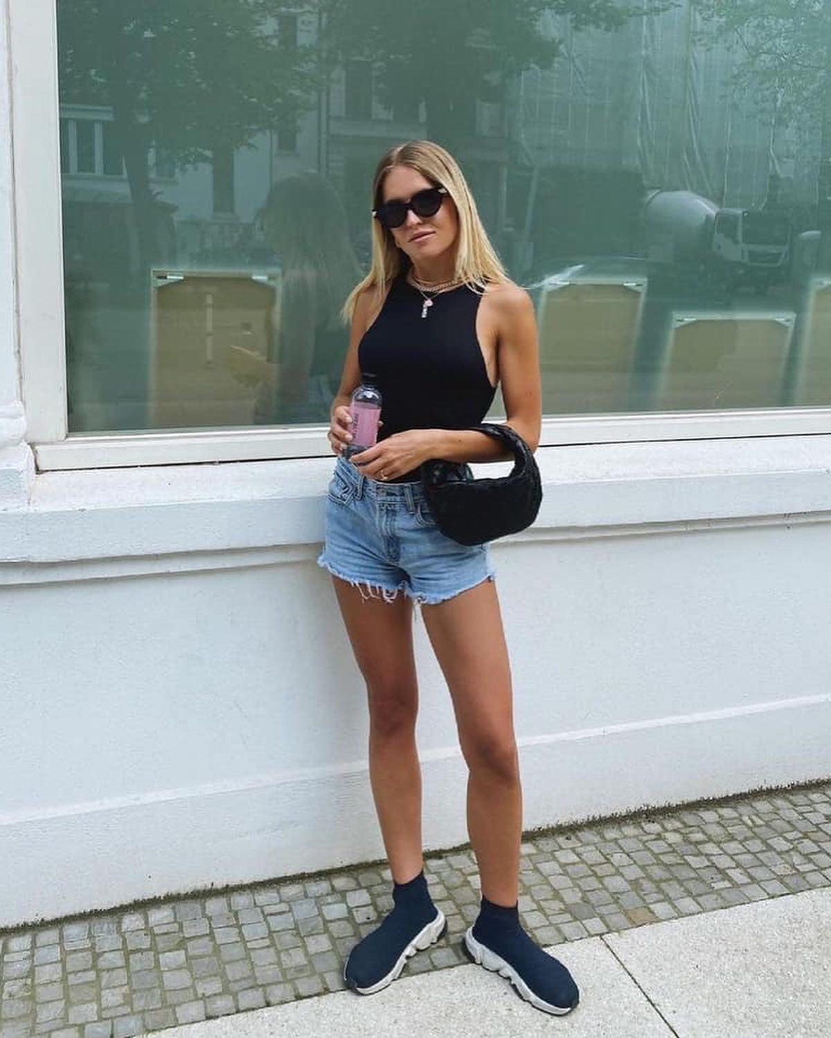 짧청에 운동화👟💙이거지😘 이미지3