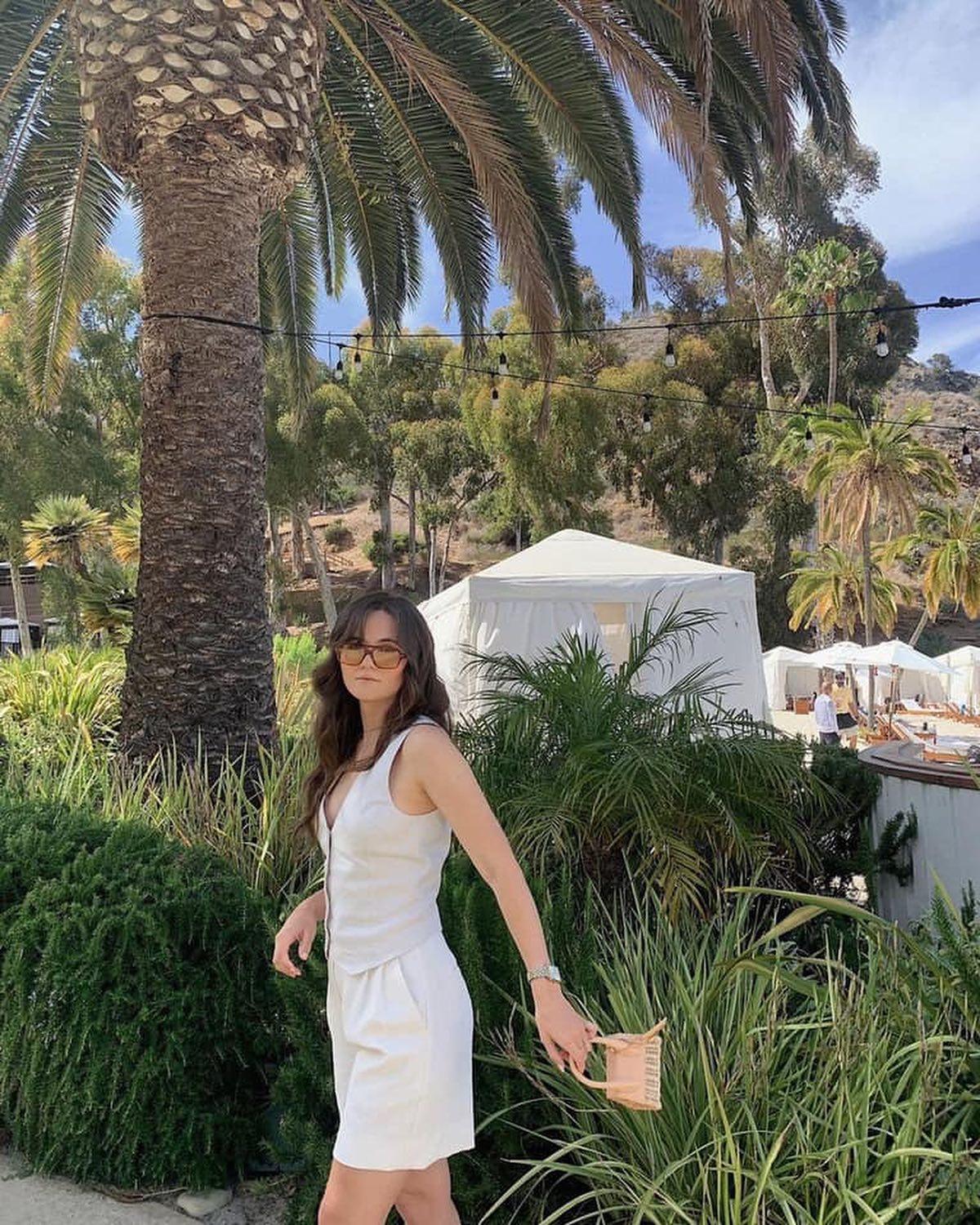 화이트 숏팬츠 @요렇게🤍 이미지5