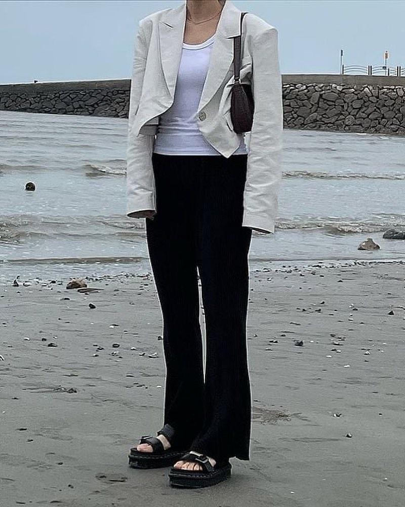 닥터마틴 좋은예🤩🖤🔥 이미지9