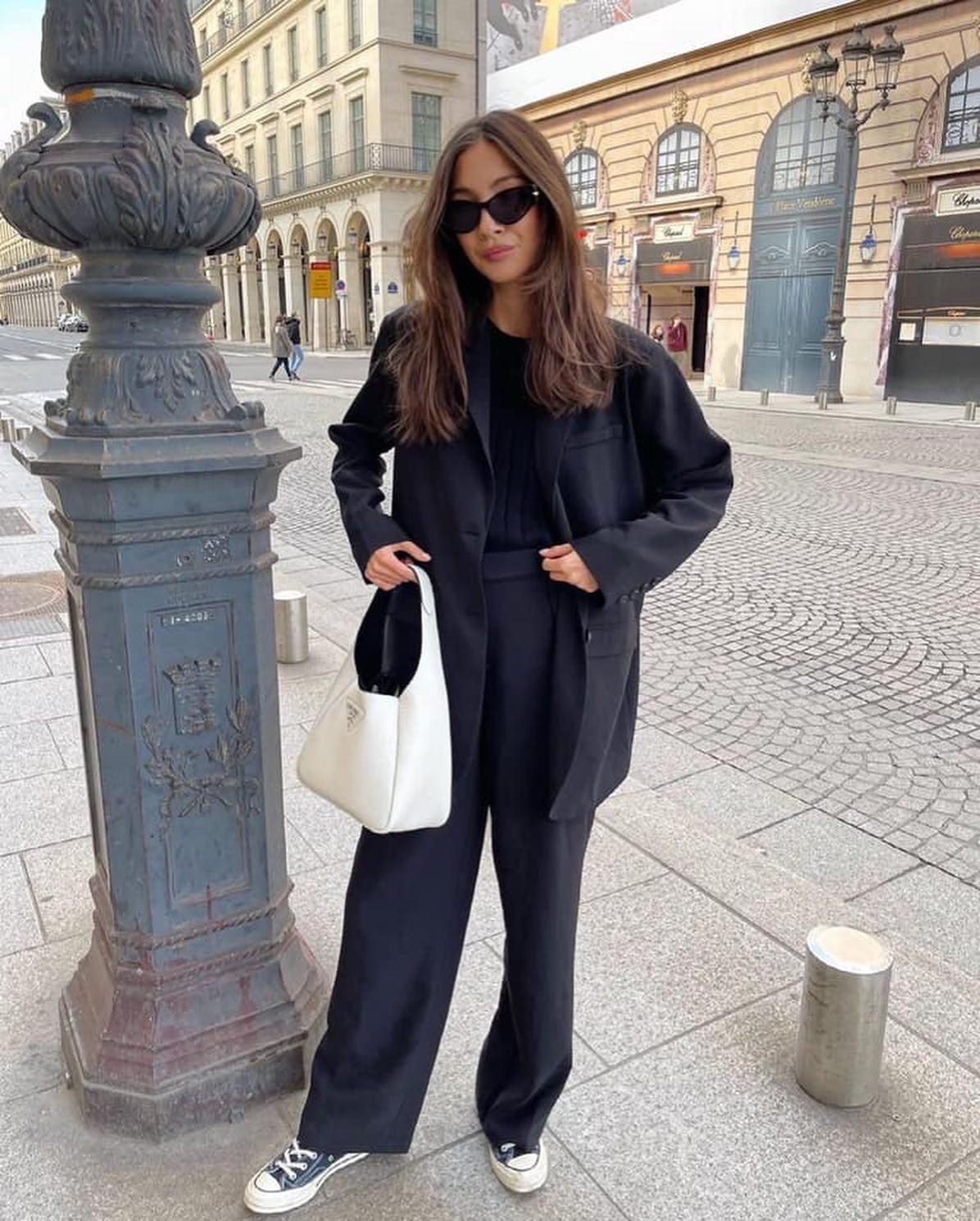 프라다답다😎심플 토트백🖤🤍 이미지