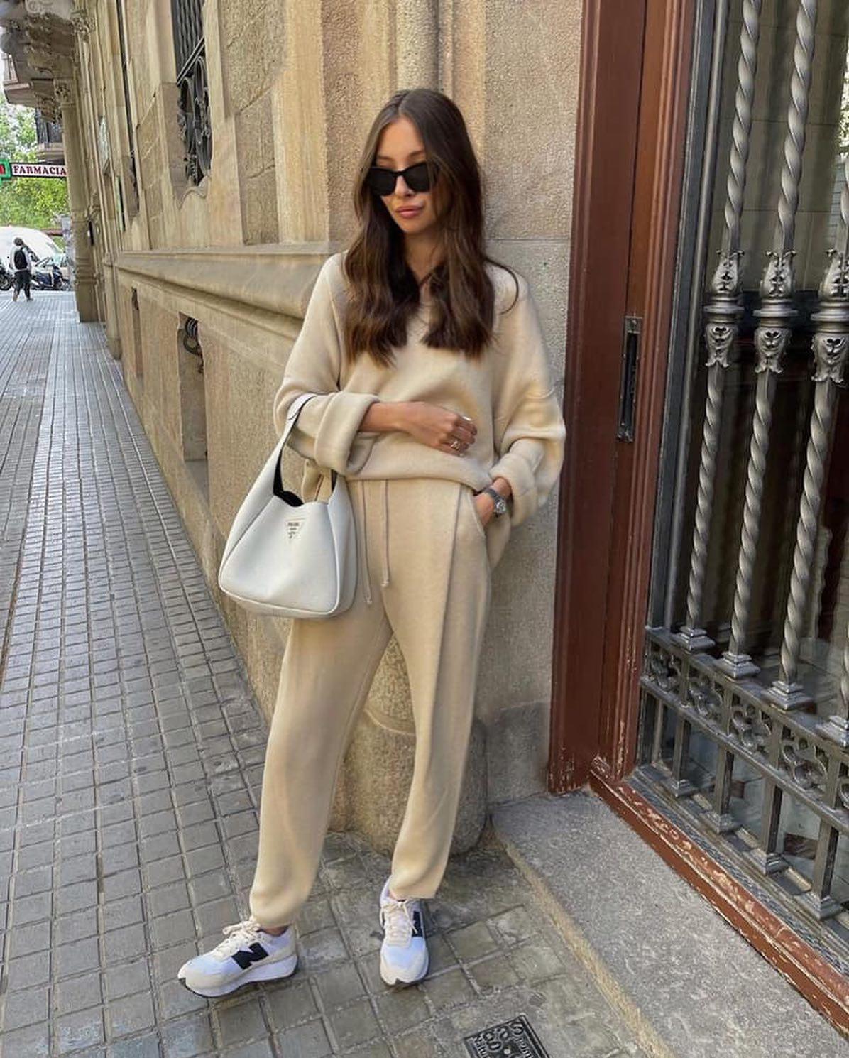 프라다답다😎심플 토트백🖤🤍 이미지2