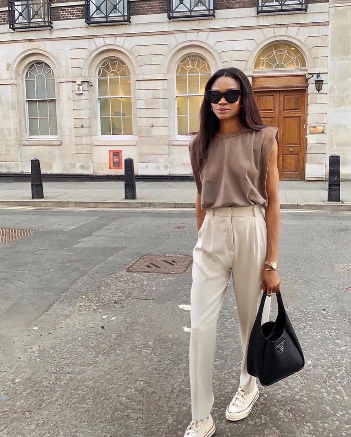 프라다답다😎심플 토트백🖤🤍 이미지4