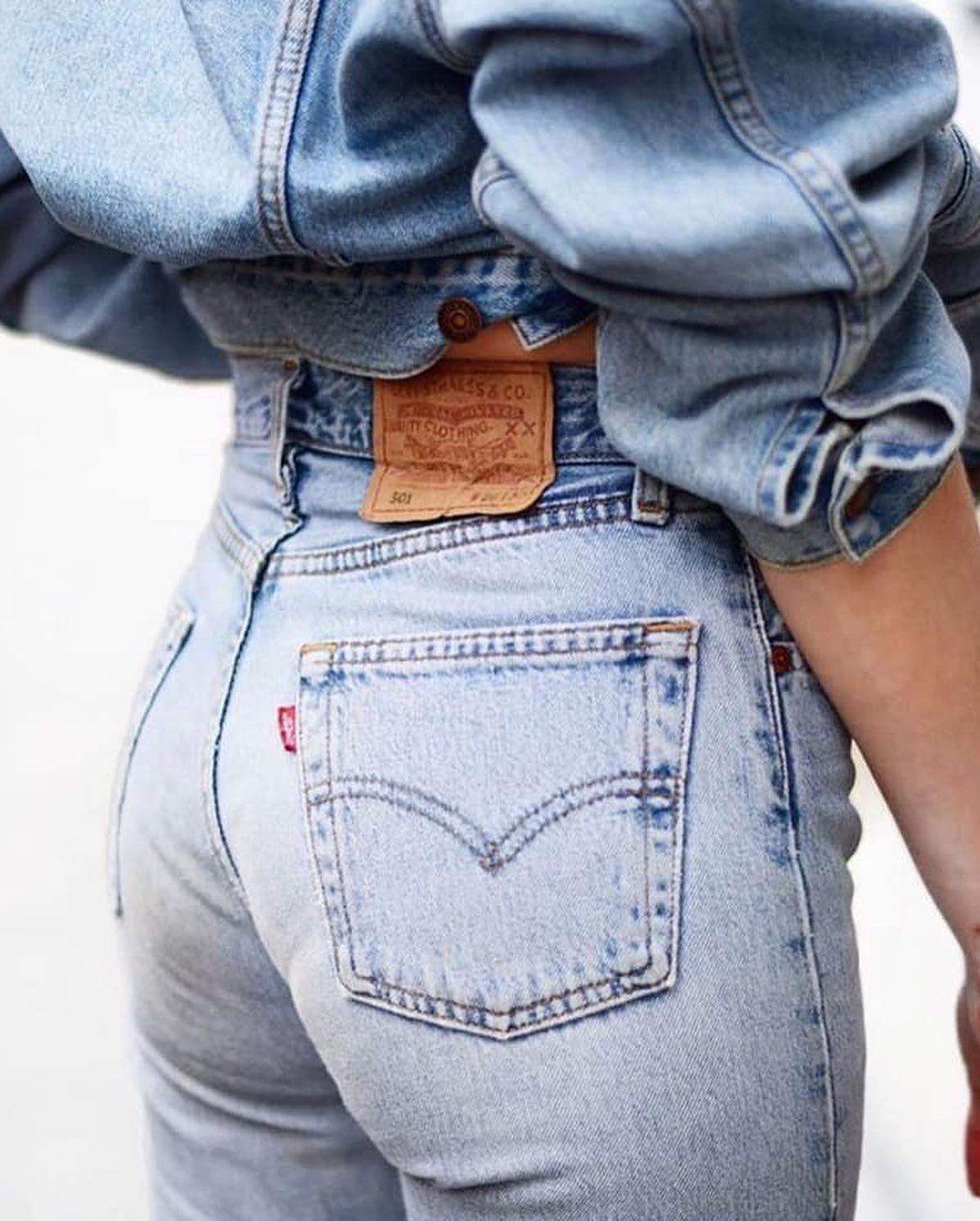 리바이스 입고 멋진 뒷태👖😎 이미지