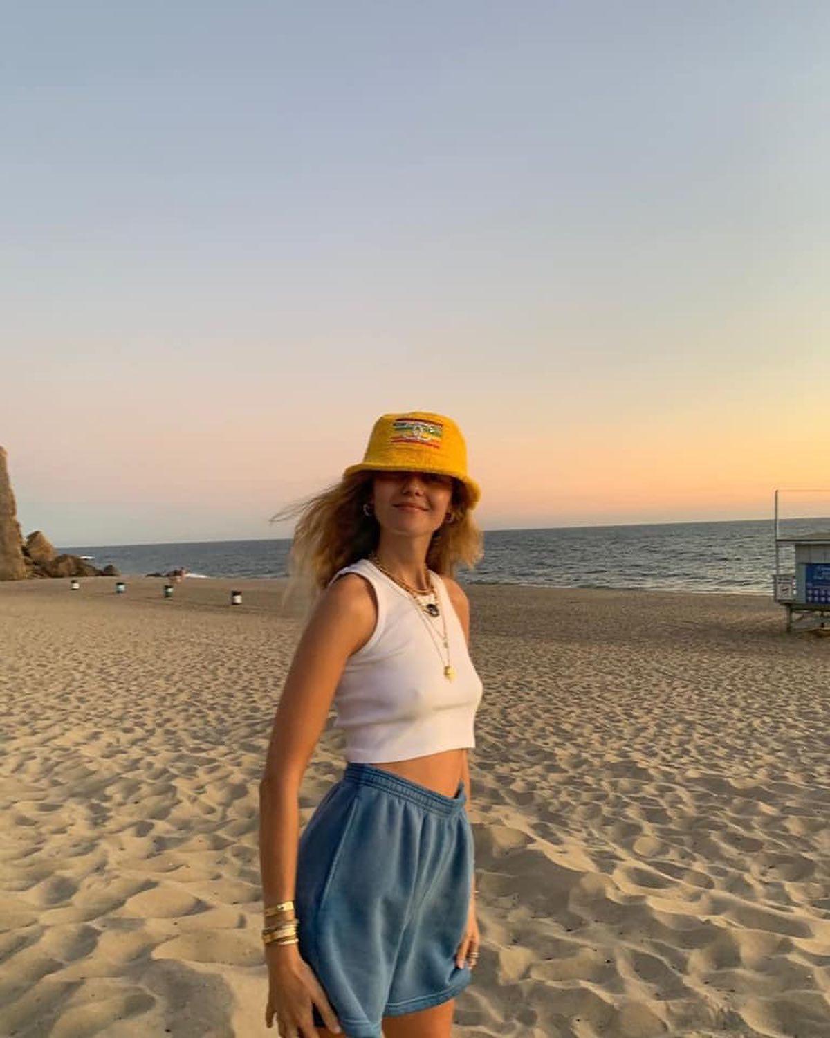 버킷햇이 필요한 요즘☀️🧺 이미지6