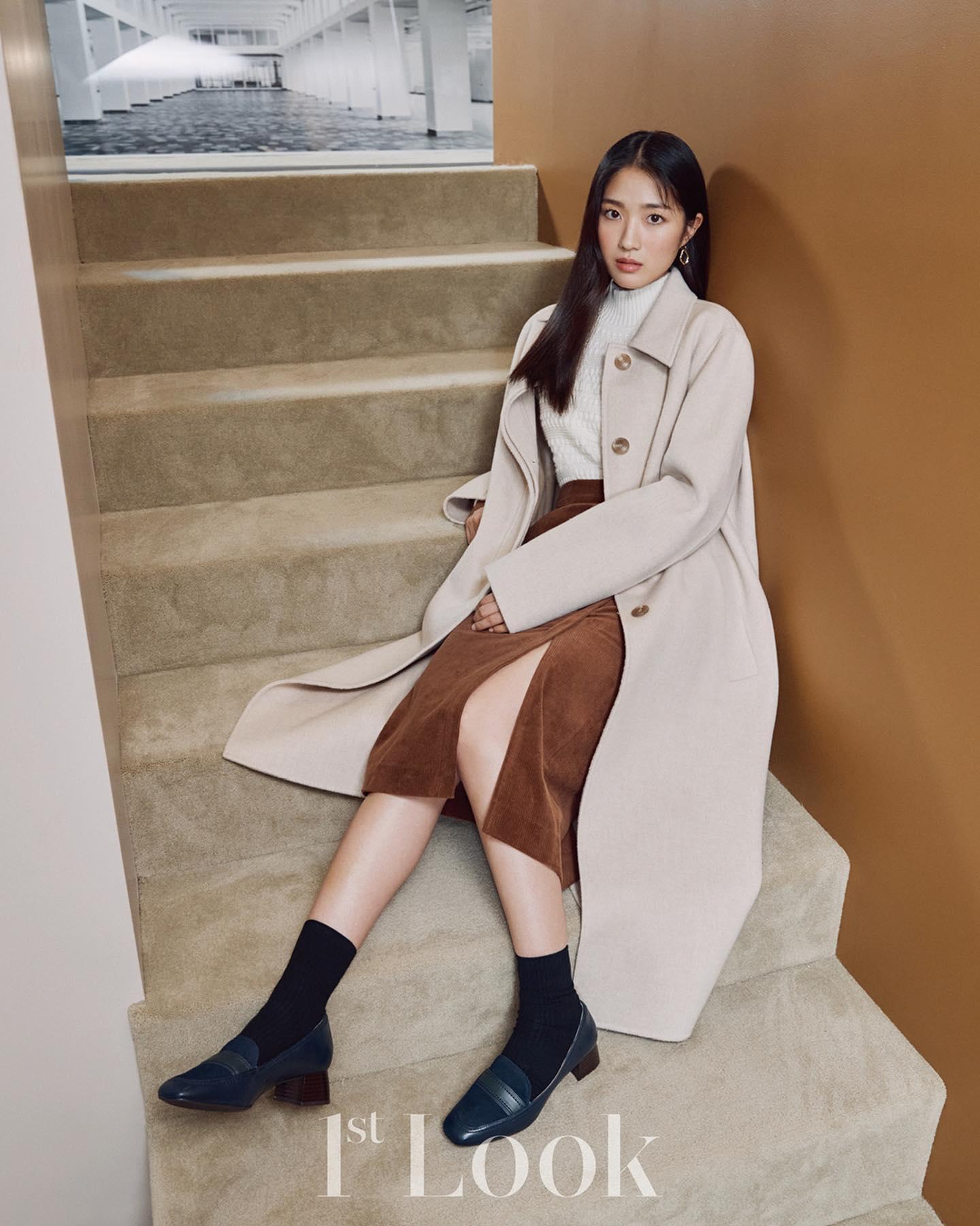 이런 겨울 커플룩🧡🤍@하고싶어
옥택연 x 김혜윤 👩🏻❤️👨🏻❤️클럽모나코 겨울 러블리 코디 #광고 이미지6