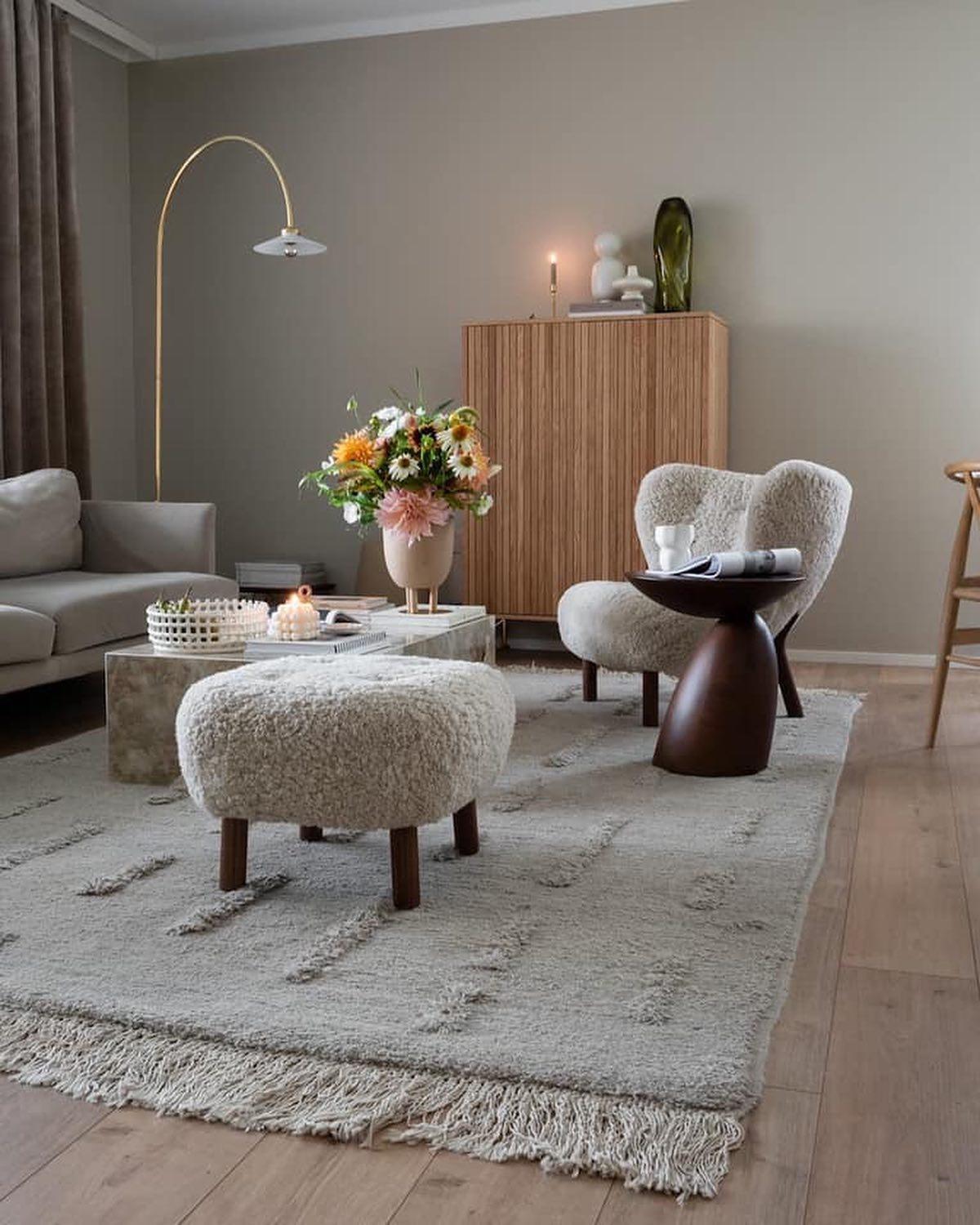 얼른 러그 깔고싶다..🤍 이미지6