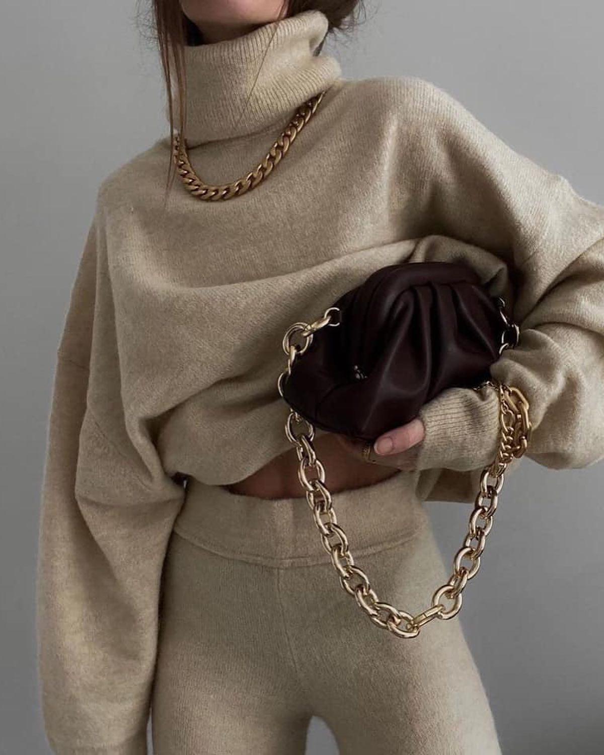 소프트한 니트룩 무드🥛🤍 이미지6