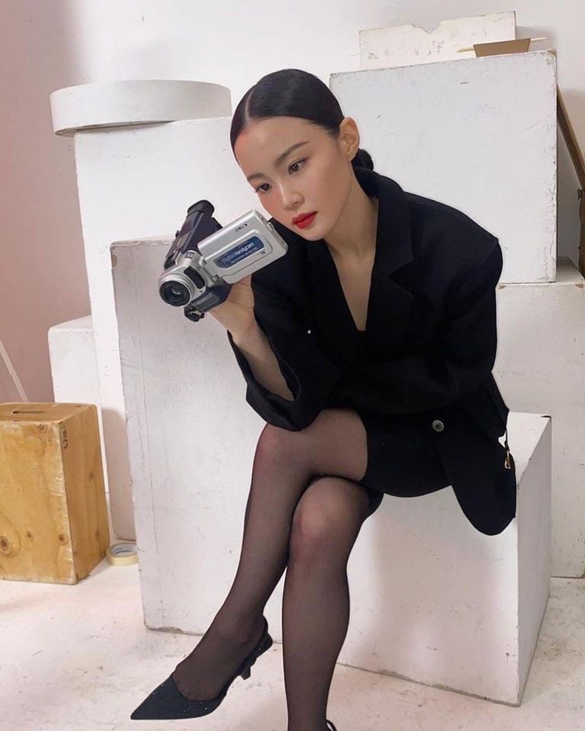 이쁨주의 이하이 데일리🖤🔥 이미지1