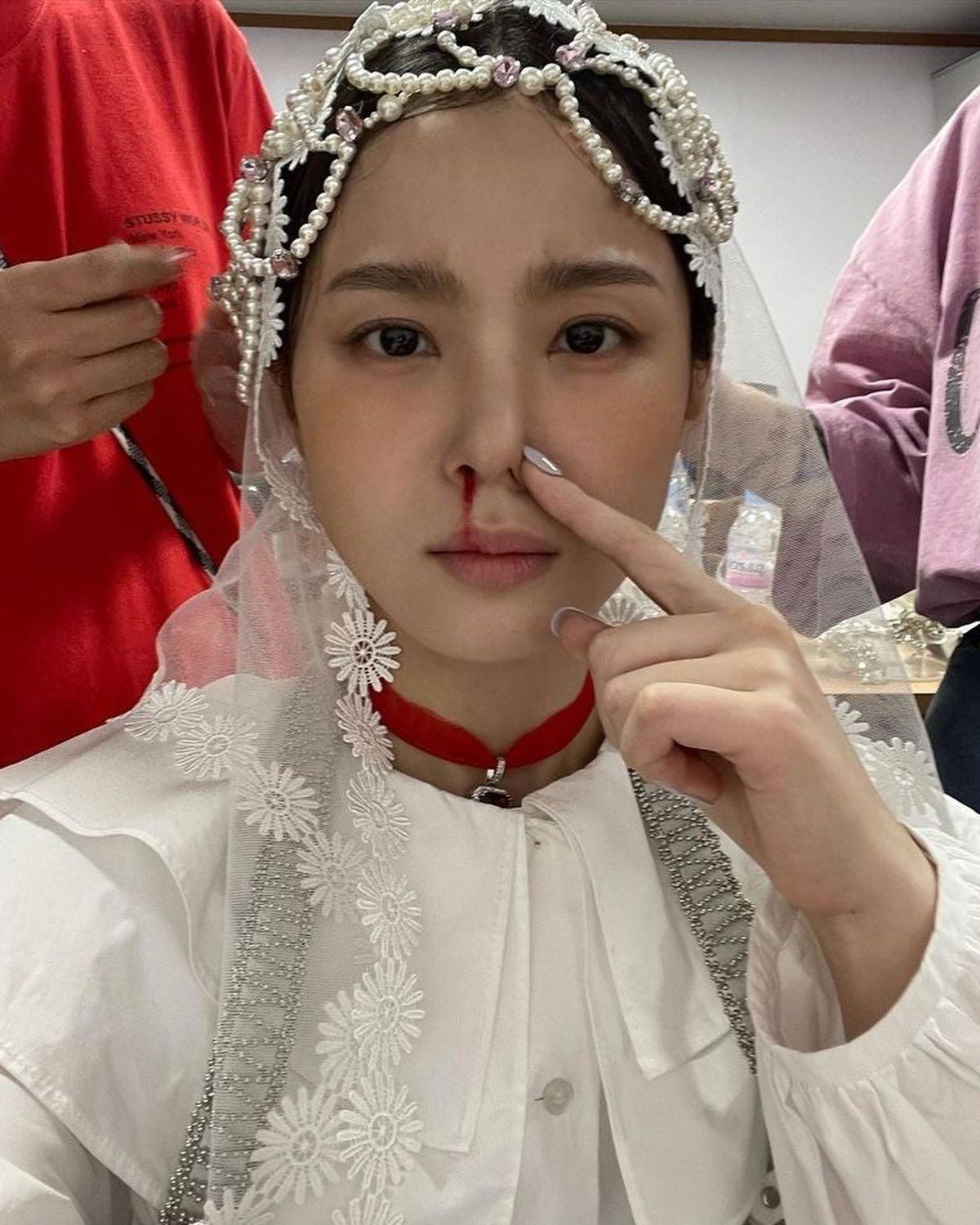 이쁨주의 이하이 데일리🖤🔥 이미지8