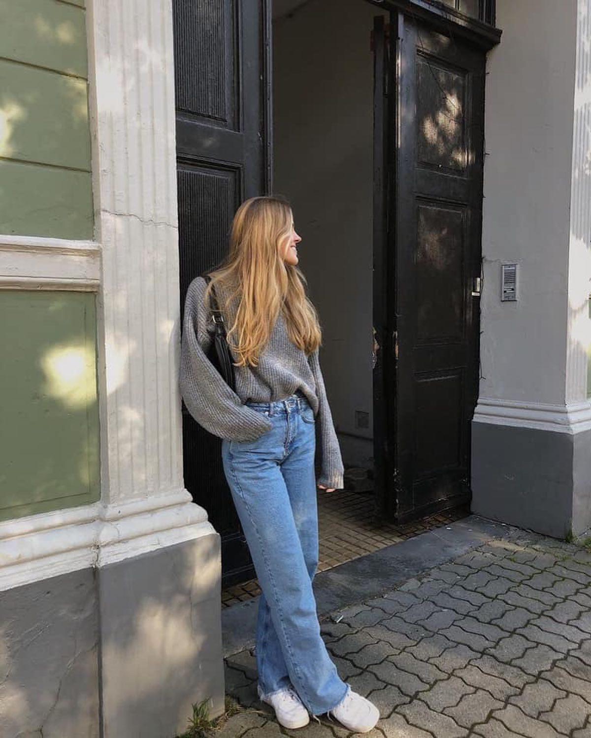 도톰한 니트가 필요해👀🖤 이미지5