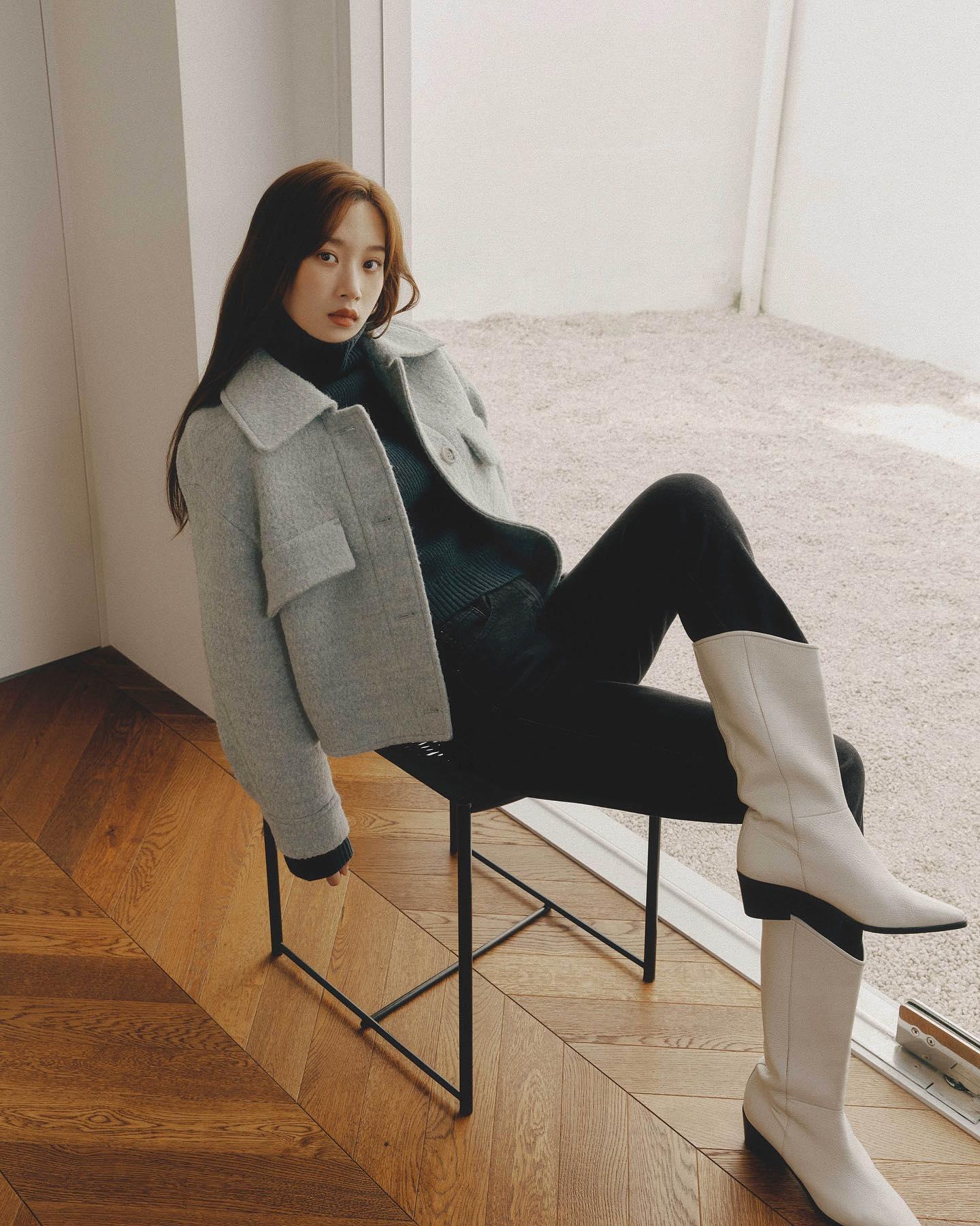 문가영 x 온앤온🤎🤍예쁜 조합룩 이미지4