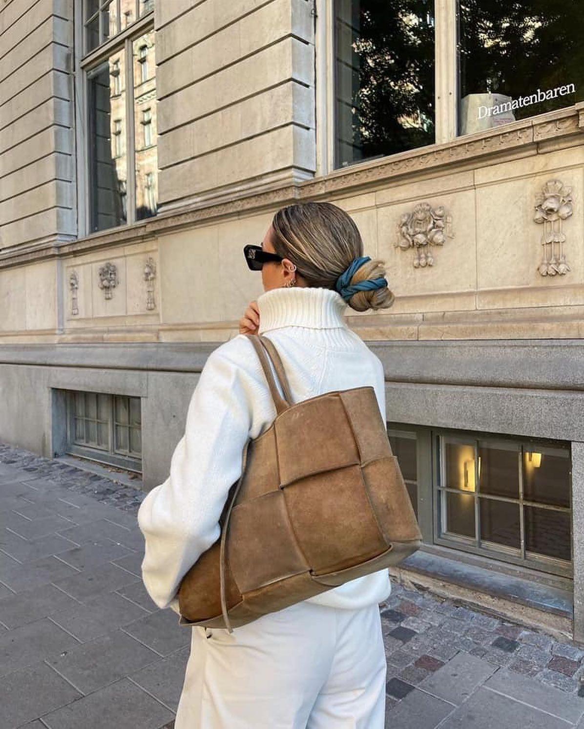 요즘은 토트백이 예뻐👻🙌🏻 이미지3