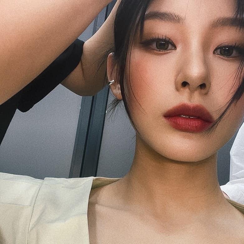 고양이상 메이크업의 정석❤️ 이미지