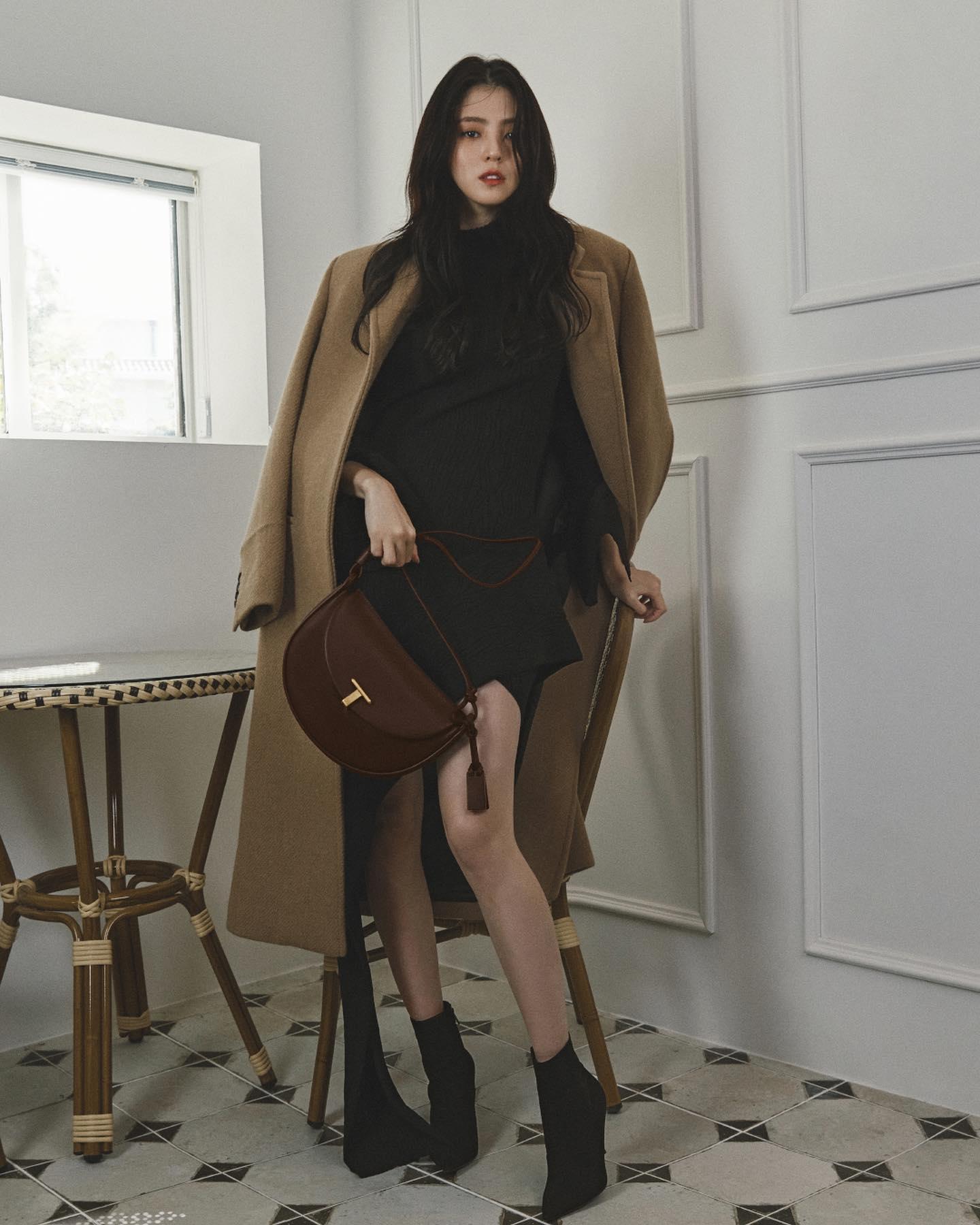 한소희 언니🤎💛가을가방 다했음 이미지2