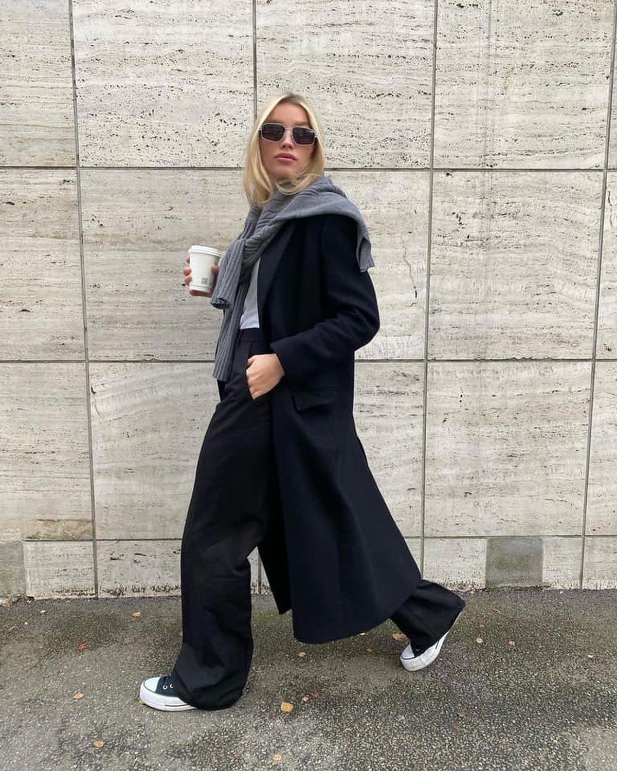 당장 코트 꺼내기🌪🖤 이미지3