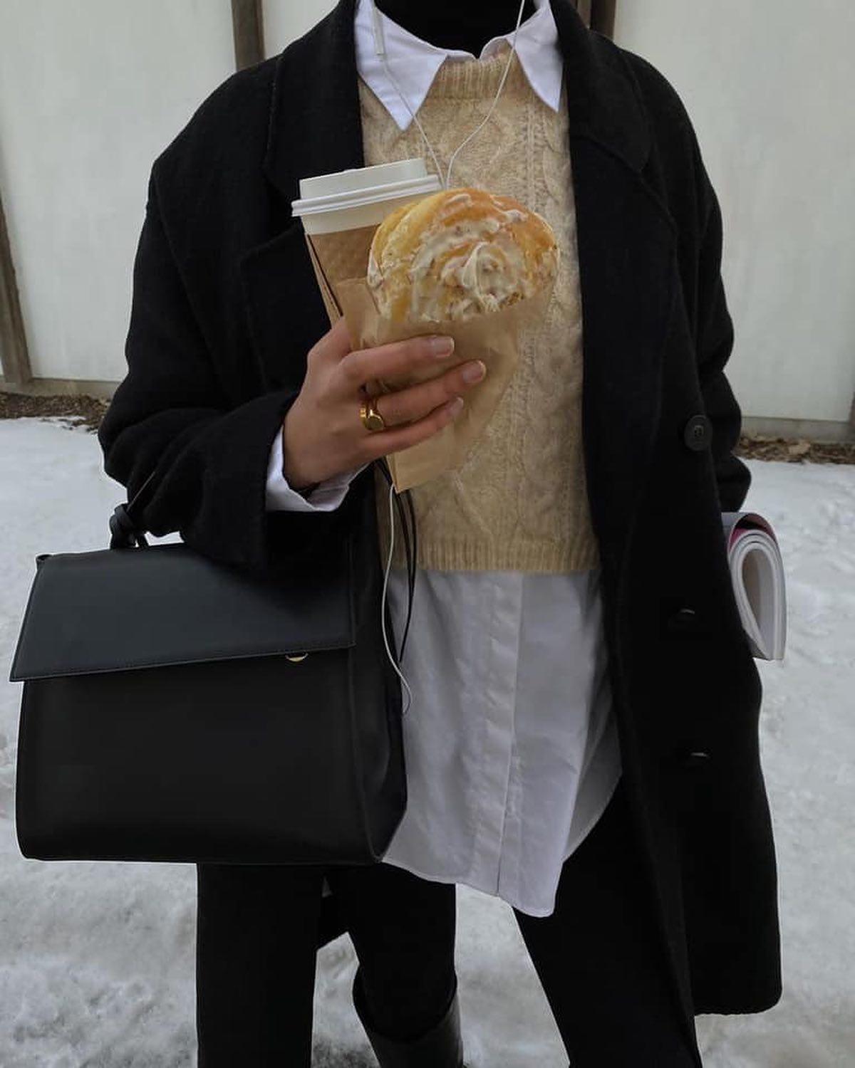 셔츠 위에 니트🧶💛🤍 이미지7