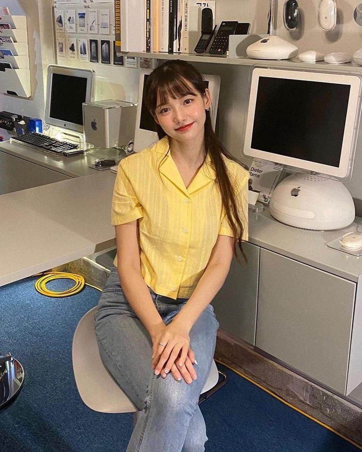 하연수의 물오른 러블리 코디🤍♥️ 이미지2