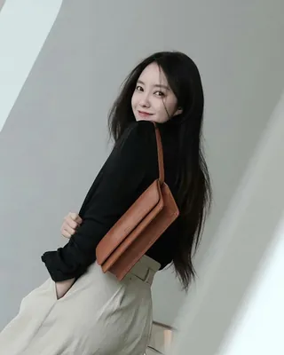 어느 코디룩에든 좋은🥖🧡패티백 이미지