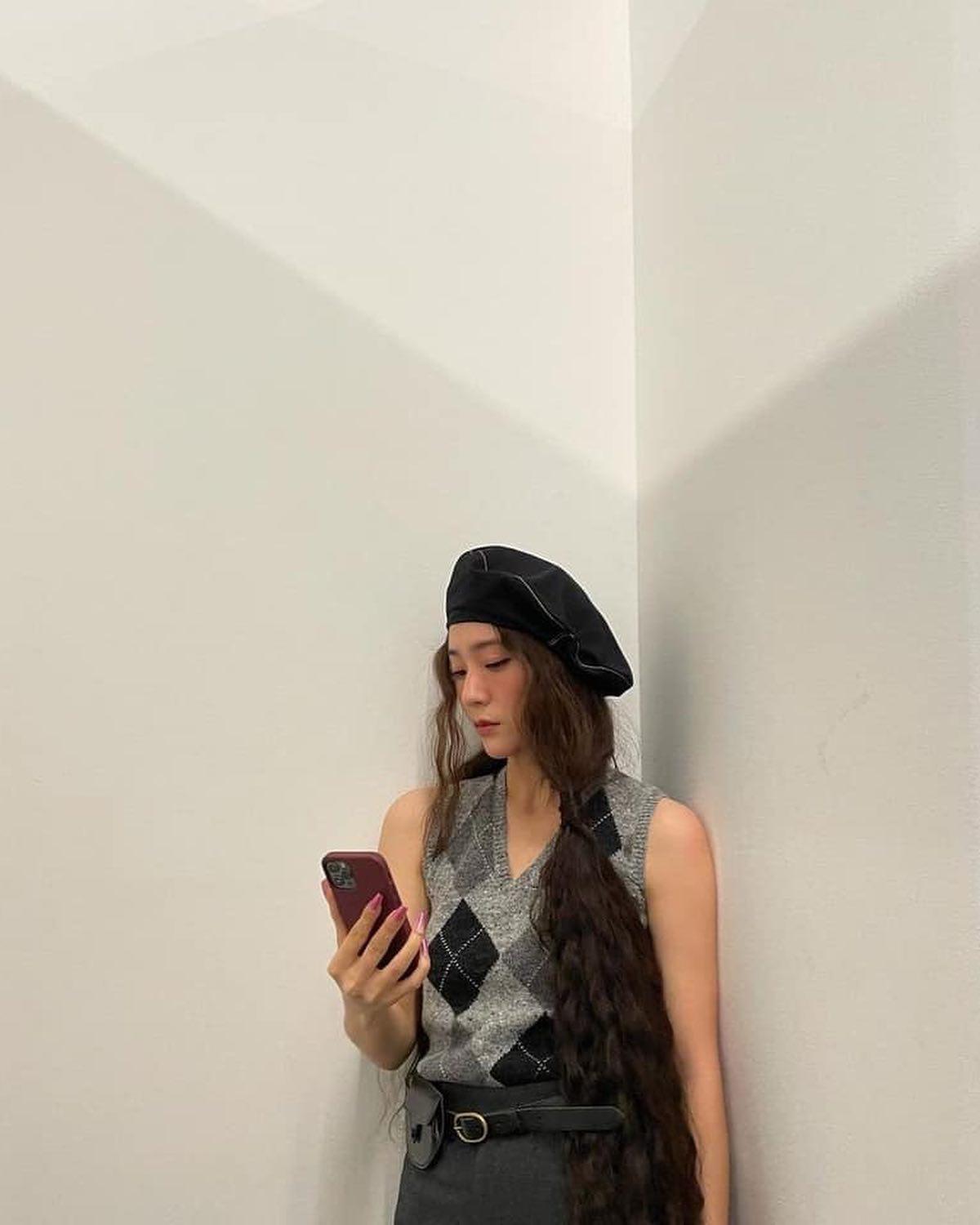 크리스탈 사복패션 매력💚💎 이미지7