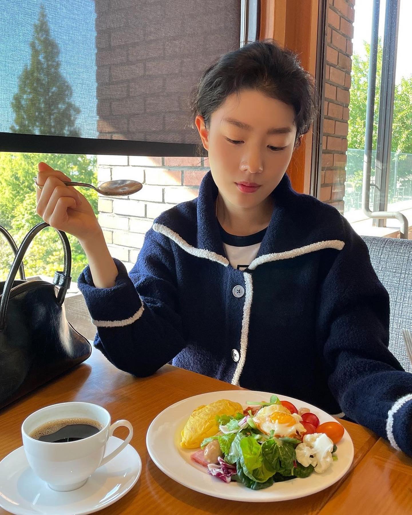 가을룩 예쁨 모음🖤💛오스트카카 이미지