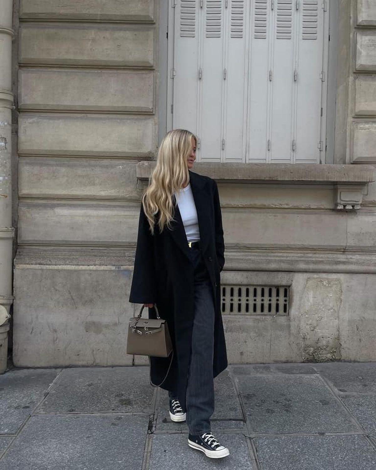 블랙에는 흑청이래😏🖤 이미지7