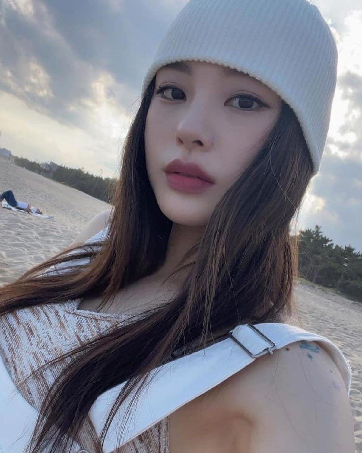 비니가 끌리는 이유🤍🖤 이미지