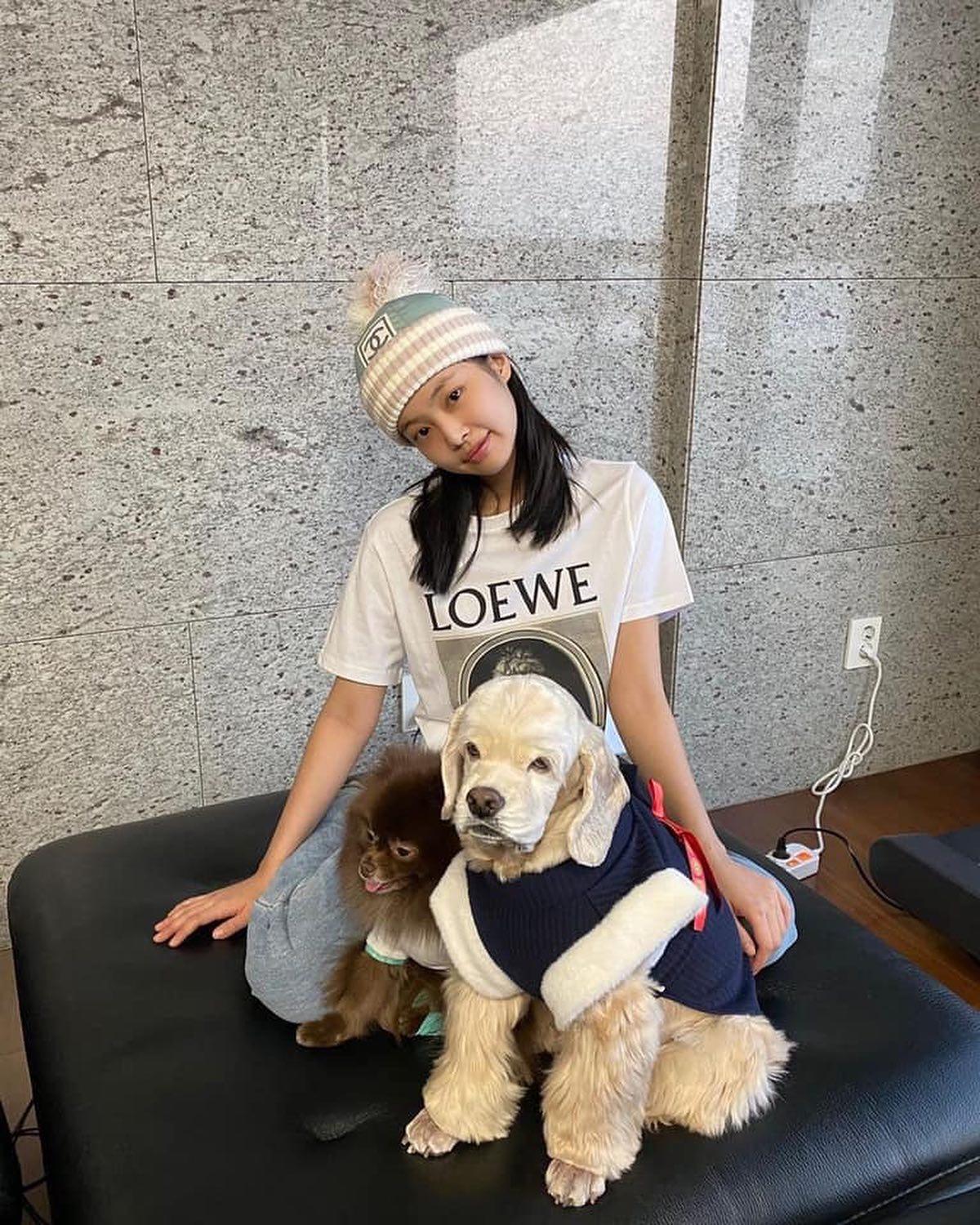 비니가 끌리는 이유🤍🖤 이미지6