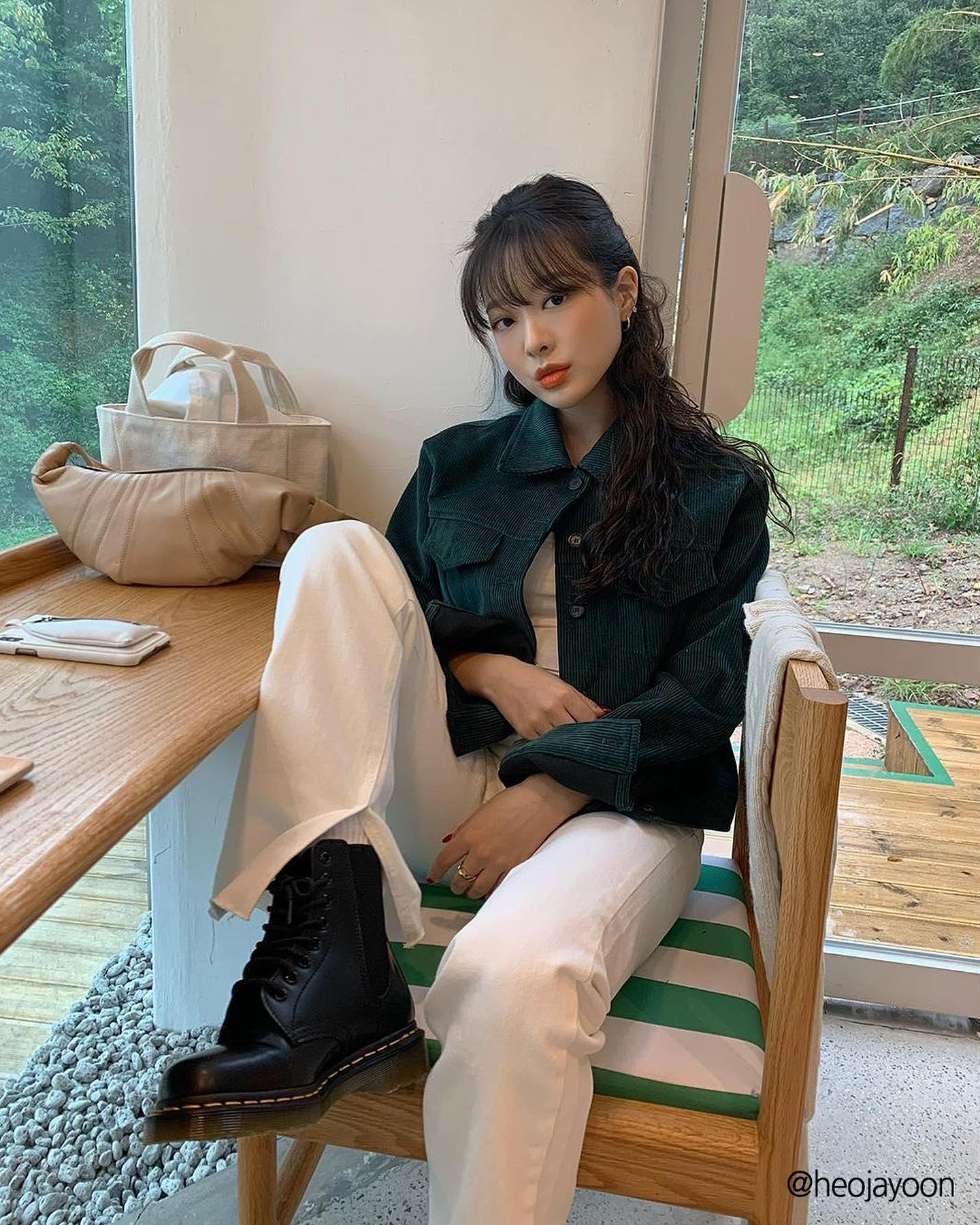 지금 대세는 가을부츠 코디지🖤💛 닥마로 스트릿 코디 @파이터하자🥊🔥 #광고 이미지