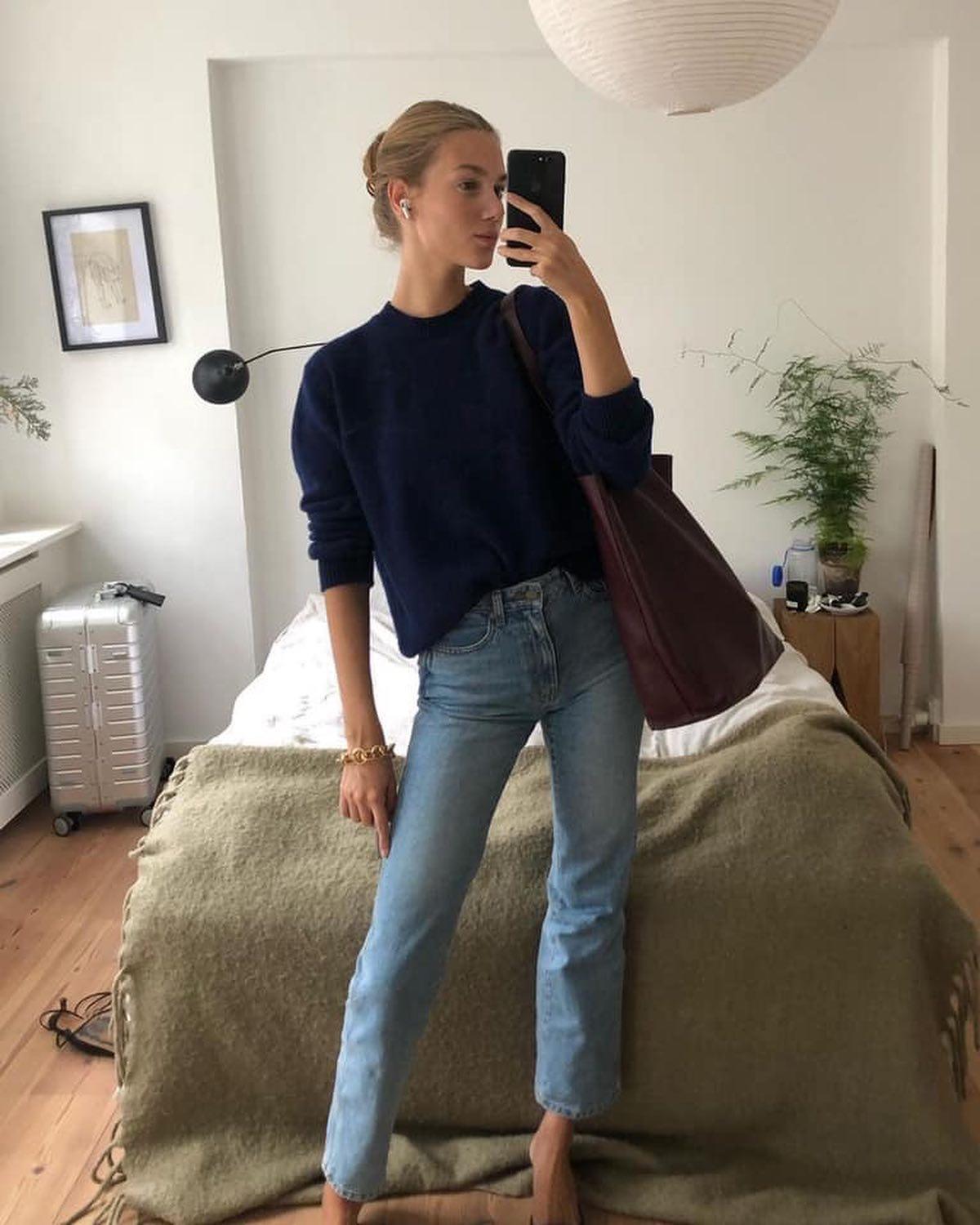 지금이 연청 입을때💙🤍 이미지2