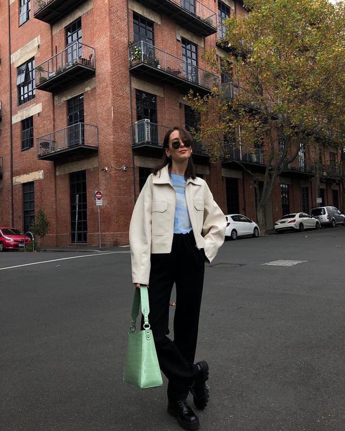 요즘 많이보이는 레더룩👧🏻🤎🖤 이미지3