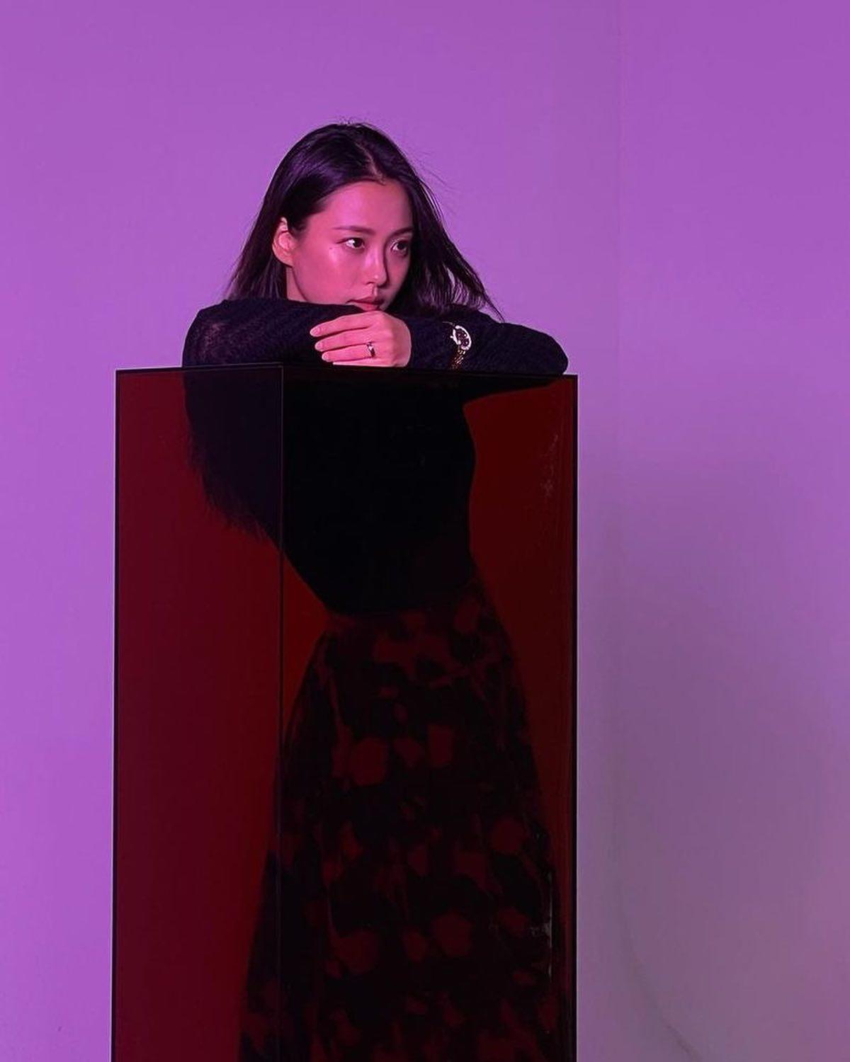 고민시의 새초롬한 사랑스러움🍒 이미지5