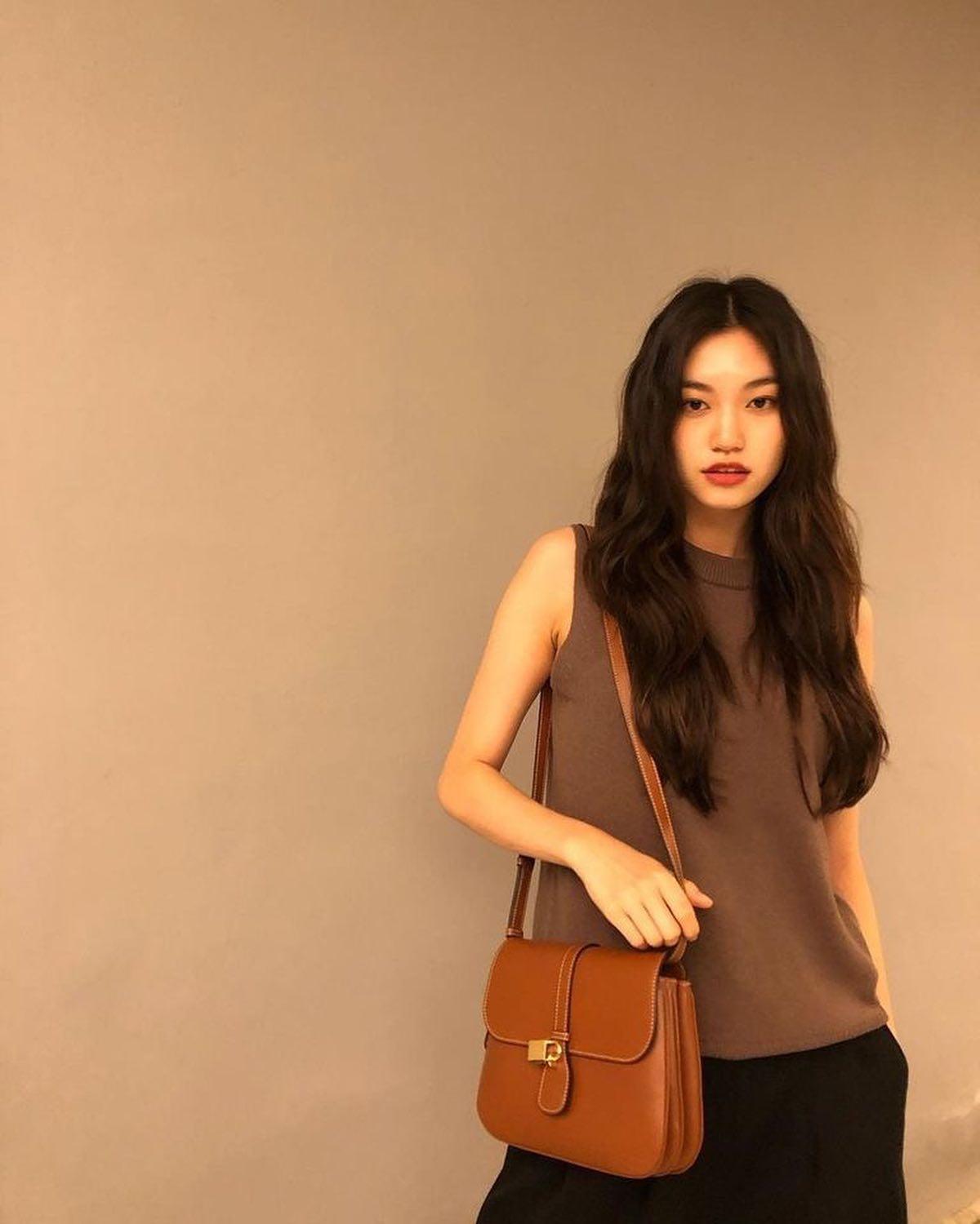 김도연의 물오른 성숙미💋🖤 이미지5