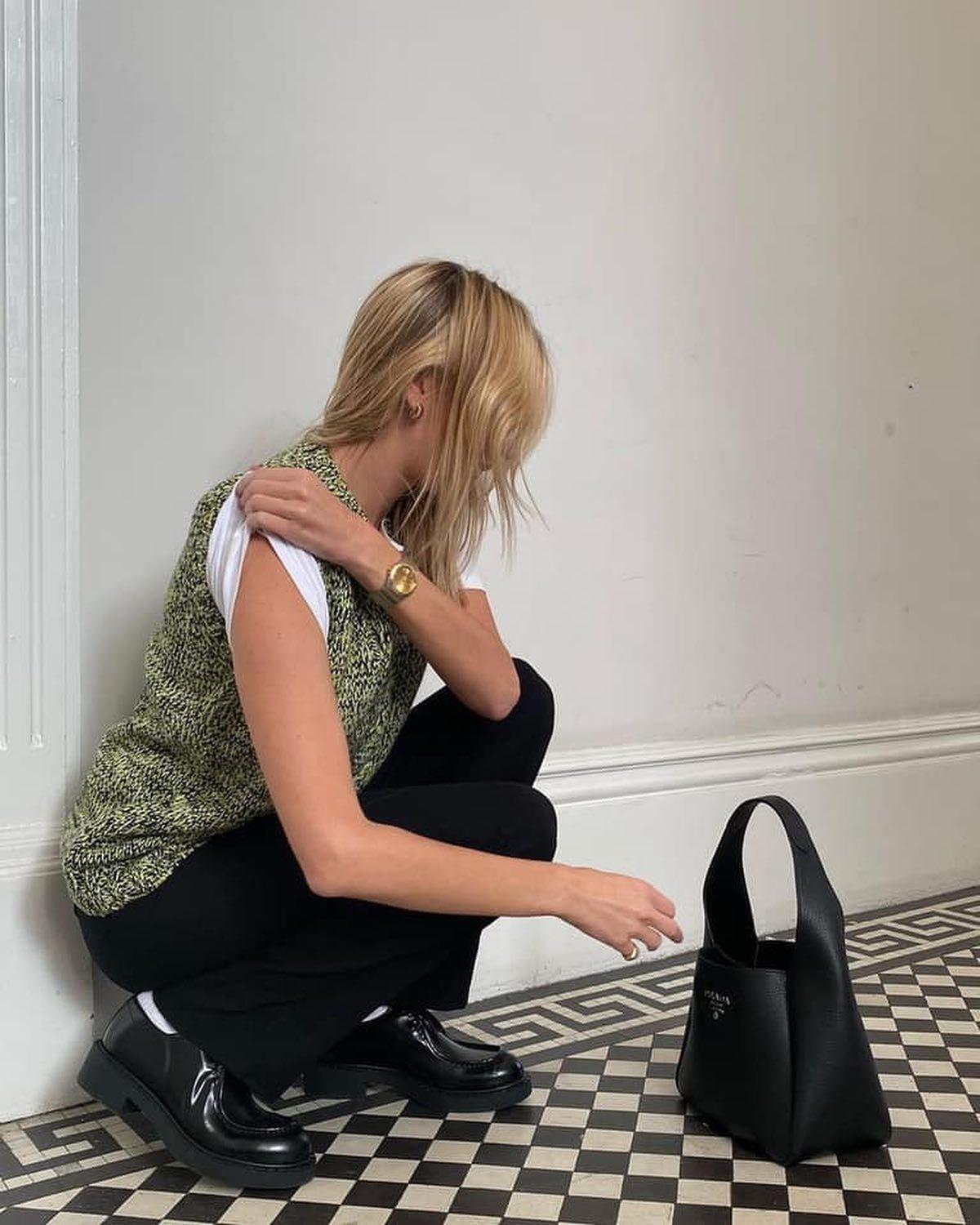 니트조끼로 수수하게💛 이미지3