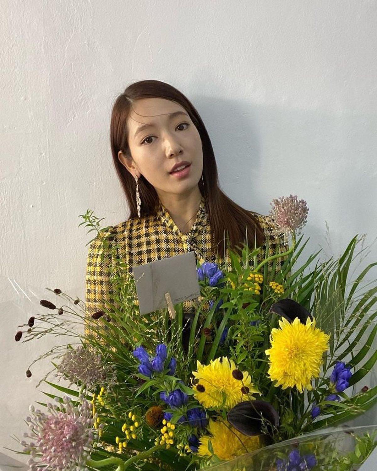 박신혜의 청아 무드와 찰떡코디🍀 이미지6