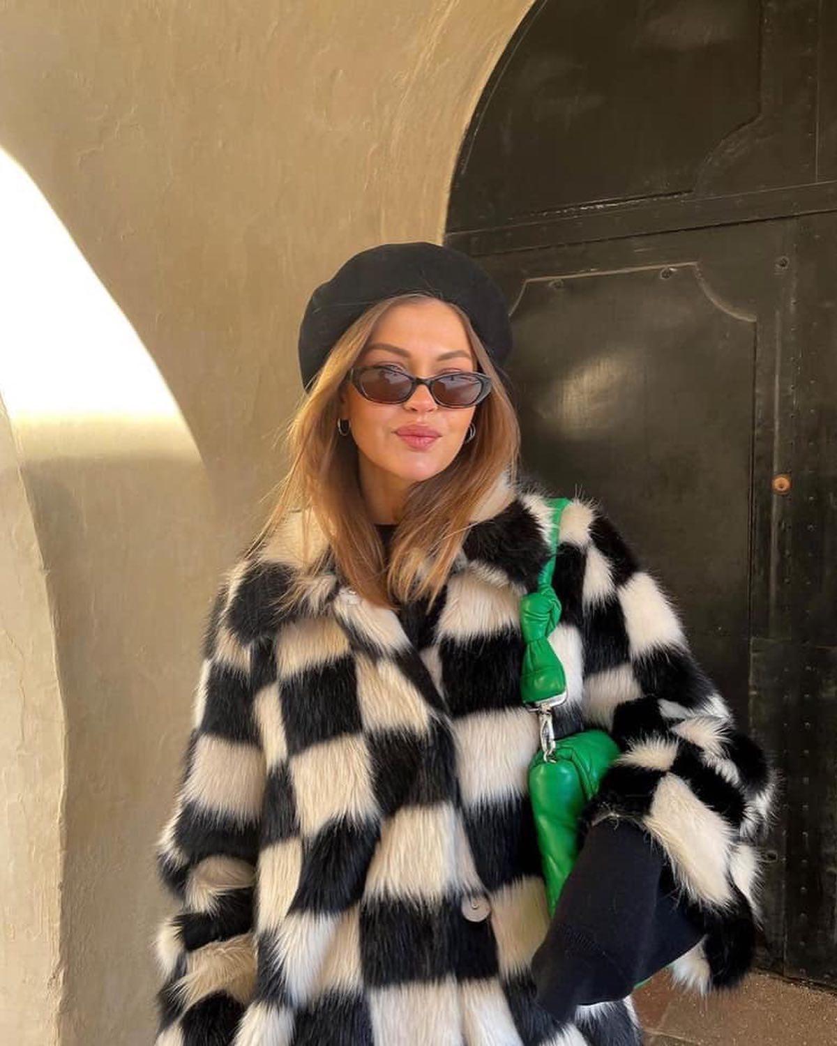 올해 유행템😎🏁흰검체크 이미지6