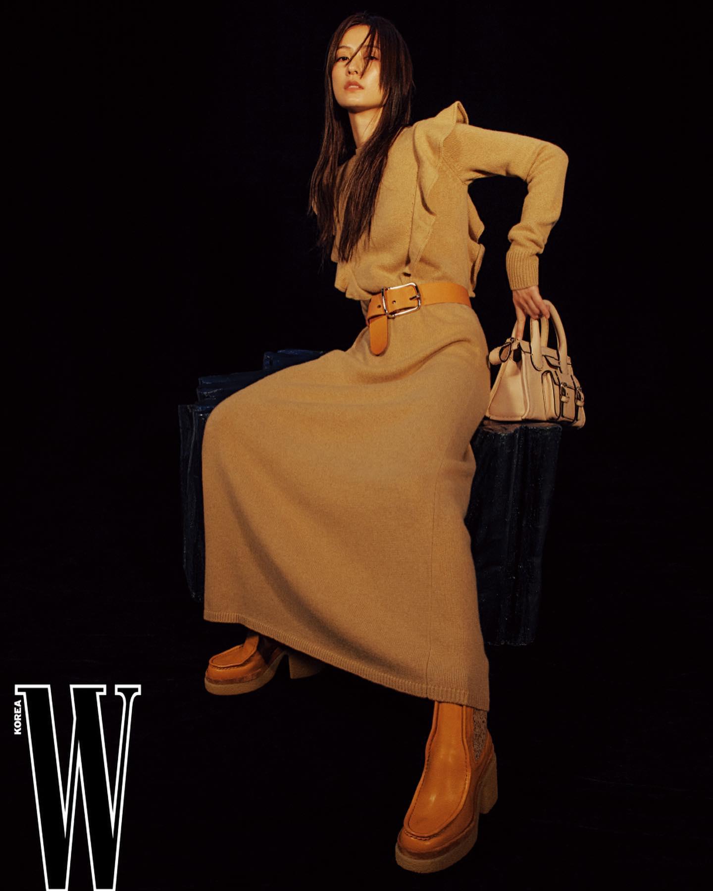 매력적 조합🤎🤍윰블리 x 끌로에
사랑스런 윰짱😎🍁 가을 분위기 변신 #광고 이미지2