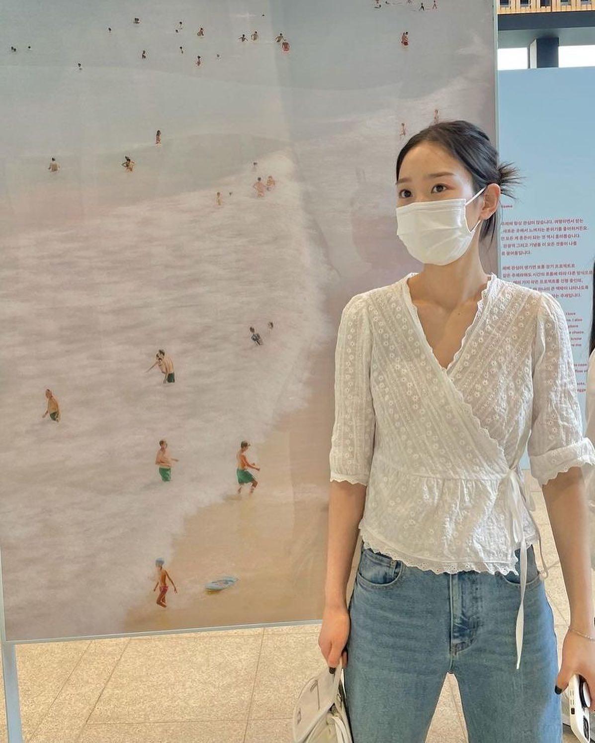 청순함 가득 장희령 무드🤍🖤 이미지4