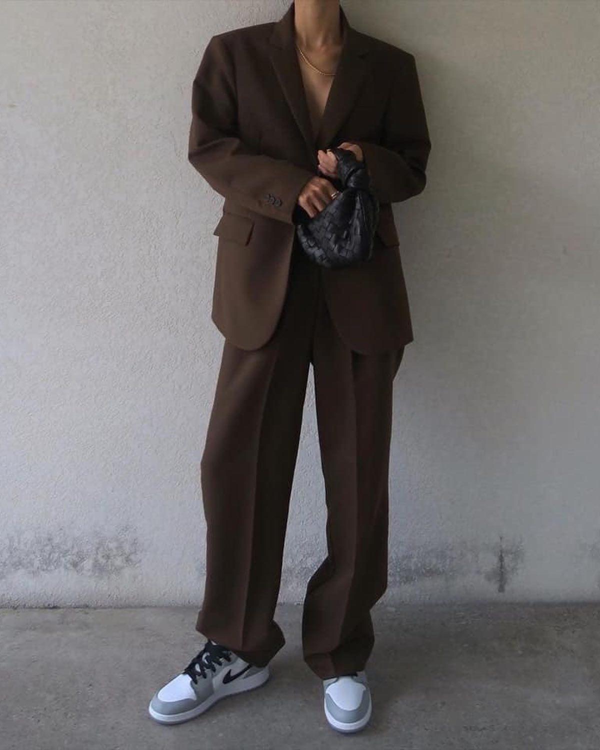 셋업 입고 자신감 뿜뿜🕺🏻🖤 이미지3