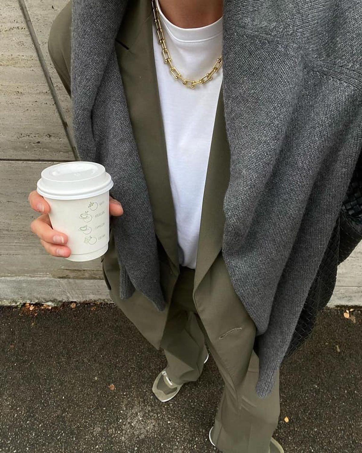 셋업 입고 자신감 뿜뿜🕺🏻🖤 이미지6