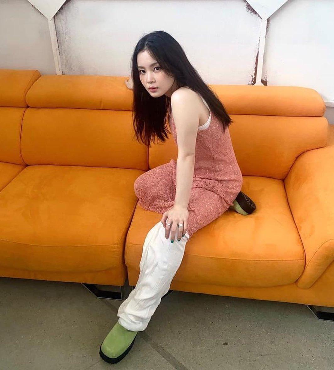 빨간립스틱 바르고 컴백💄이하이 이미지3