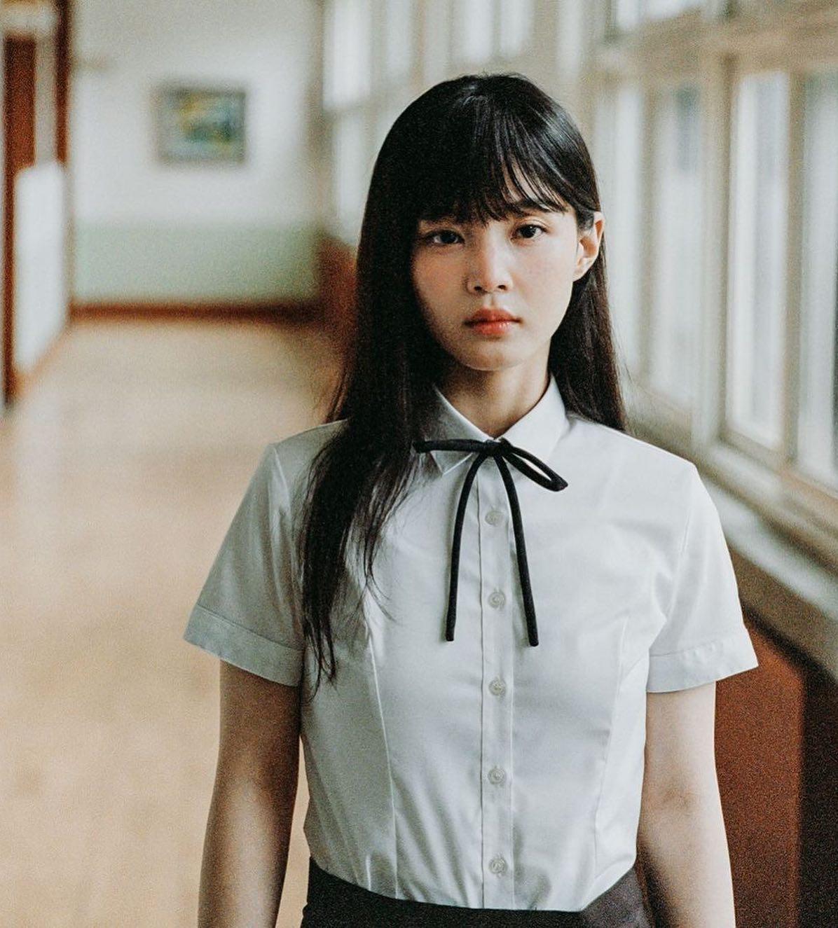 빨간립스틱 바르고 컴백💄이하이 이미지4