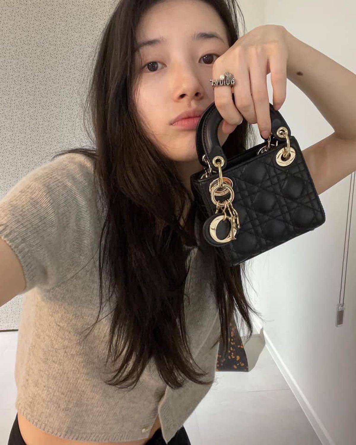 데일리룩에 밀크티 한방울🥛🤎 이미지