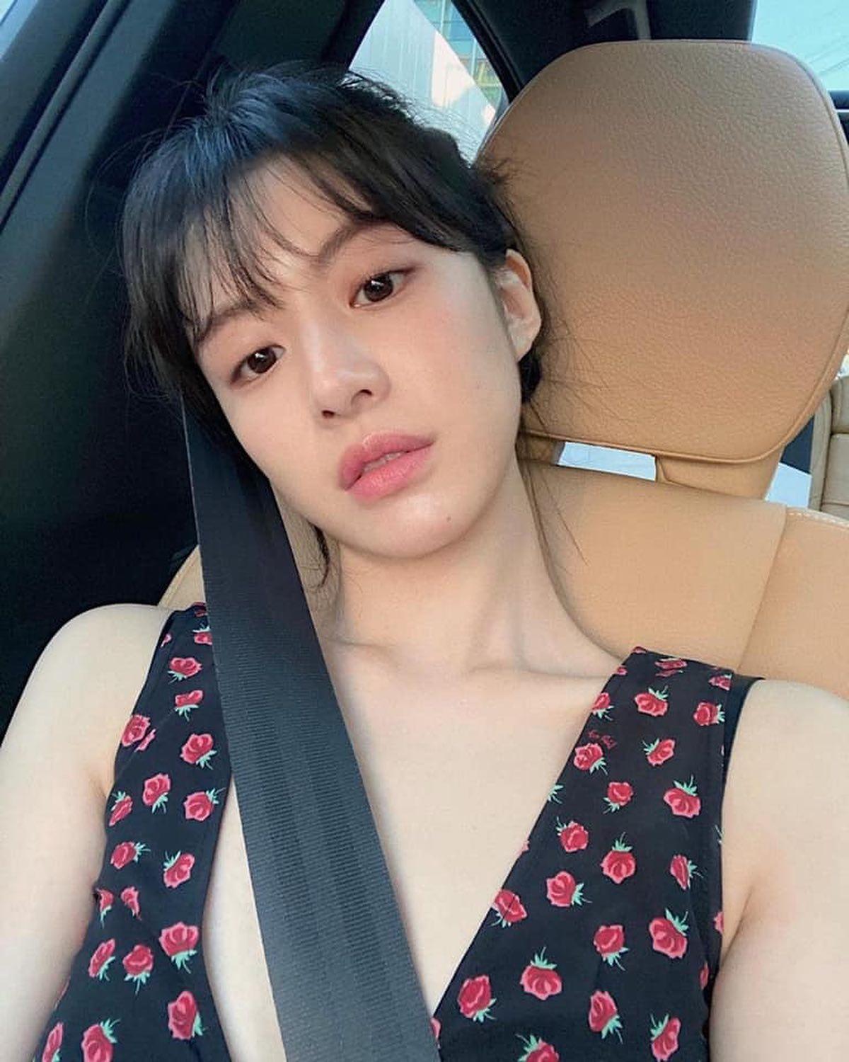 가을엔 앞머리 내리기💇🏻‍♀️ 이미지