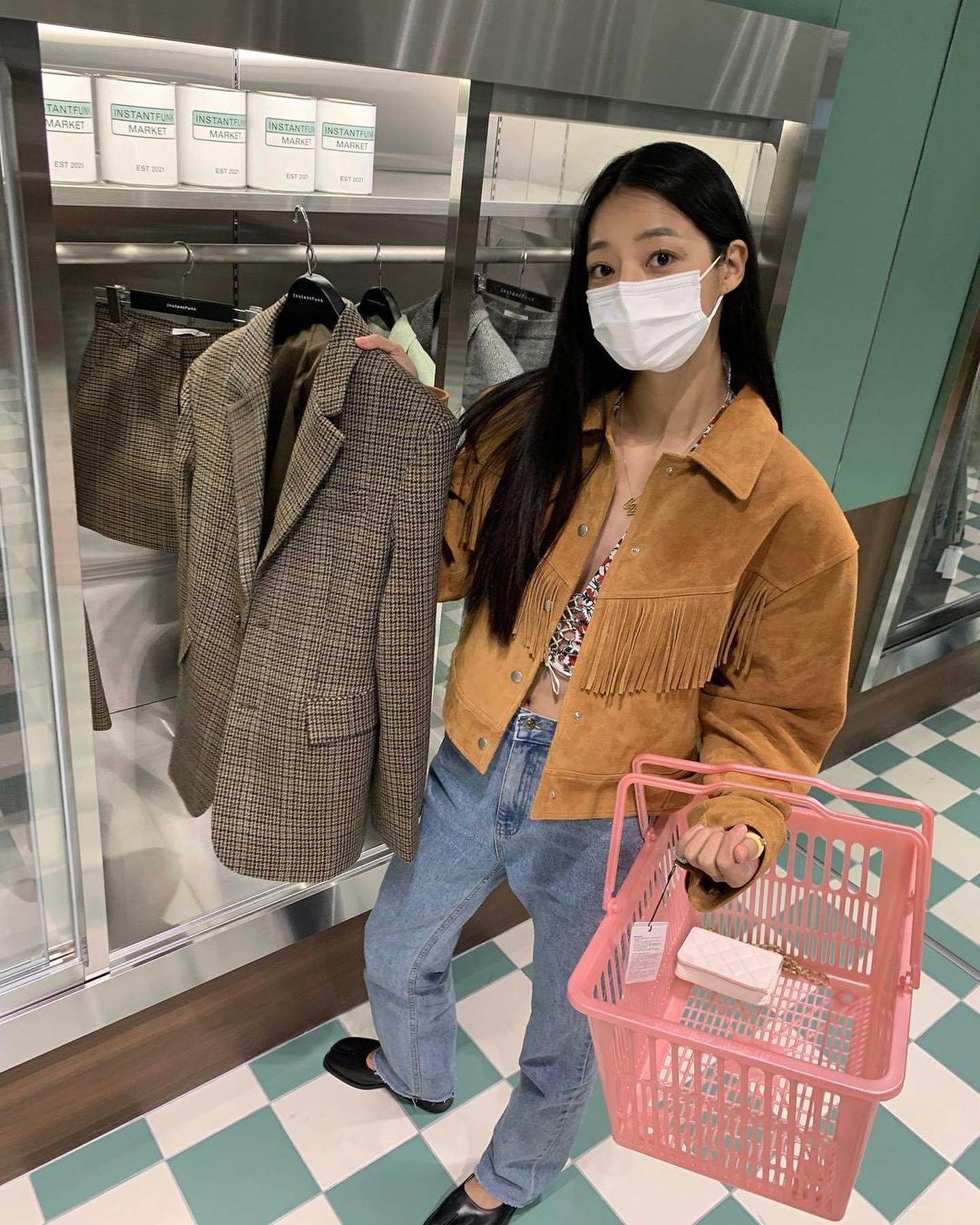 압구정로데오 거울 셀카맛집🤳🏻💚 이미지7