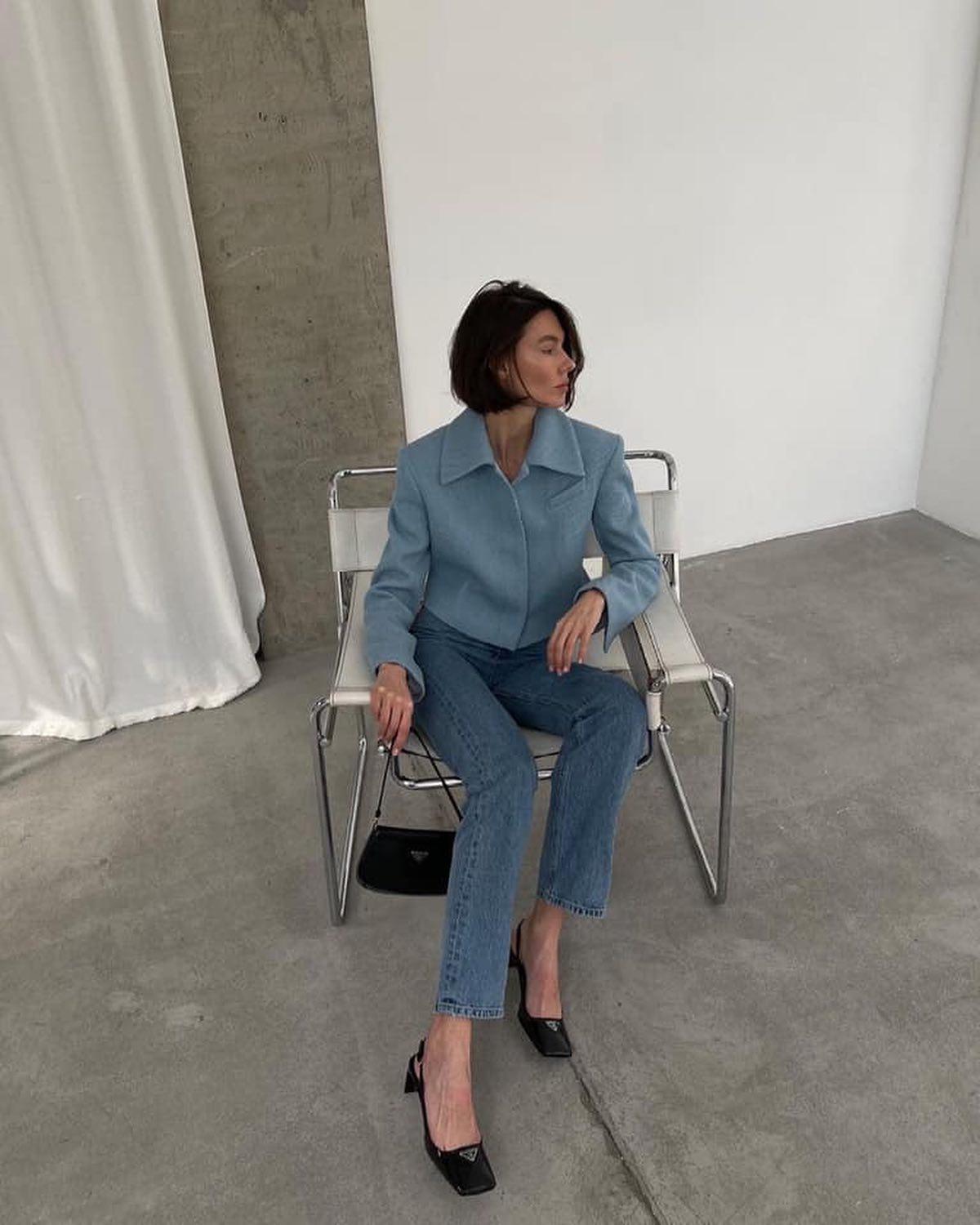 블루에 블루 입어주기🌊👖💙 이미지"