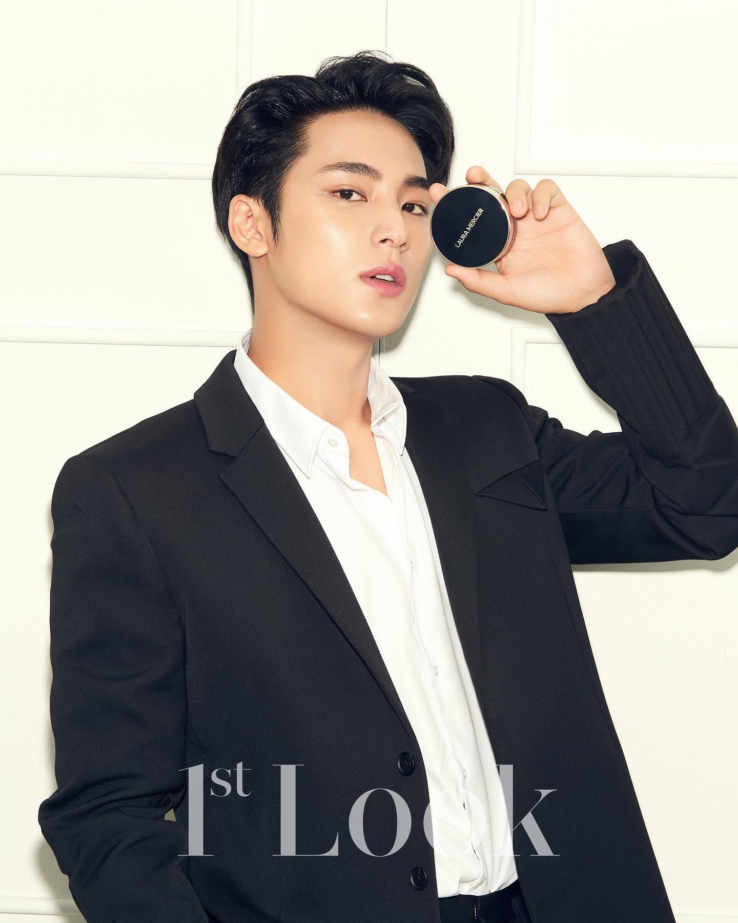 비주얼 @남친분🖤💛세븐틴 민규
피부에서 빛이 나는✨😍로라 메르시에 뷰티 화보 #광고 이미지6