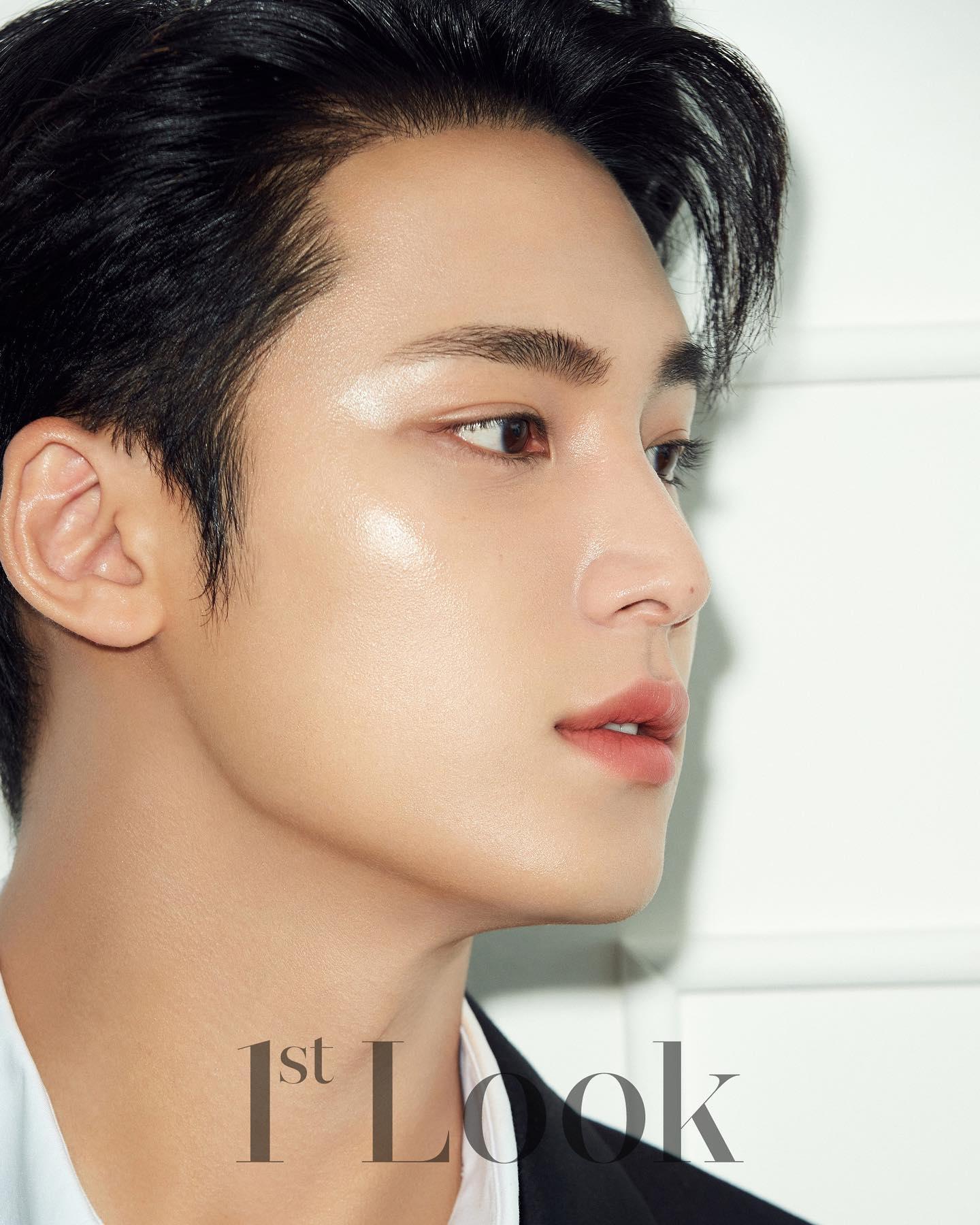 비주얼 @남친분🖤💛세븐틴 민규
피부에서 빛이 나는✨😍로라 메르시에 뷰티 화보 #광고 이미지7