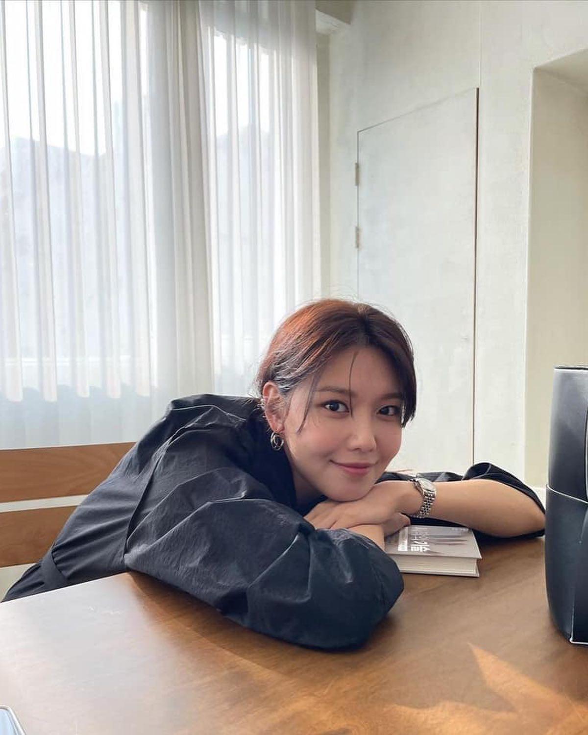 갈수록 멋진언니 포스 @수영🤎 이미지